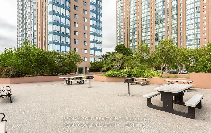 155 Hillcrest Avenue, #1213