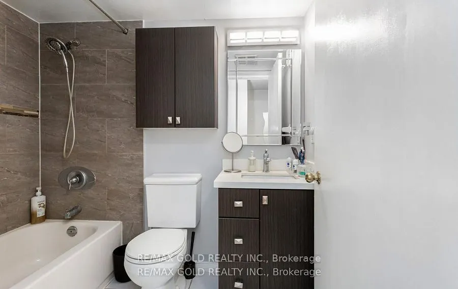 155 Hillcrest Avenue, #1213