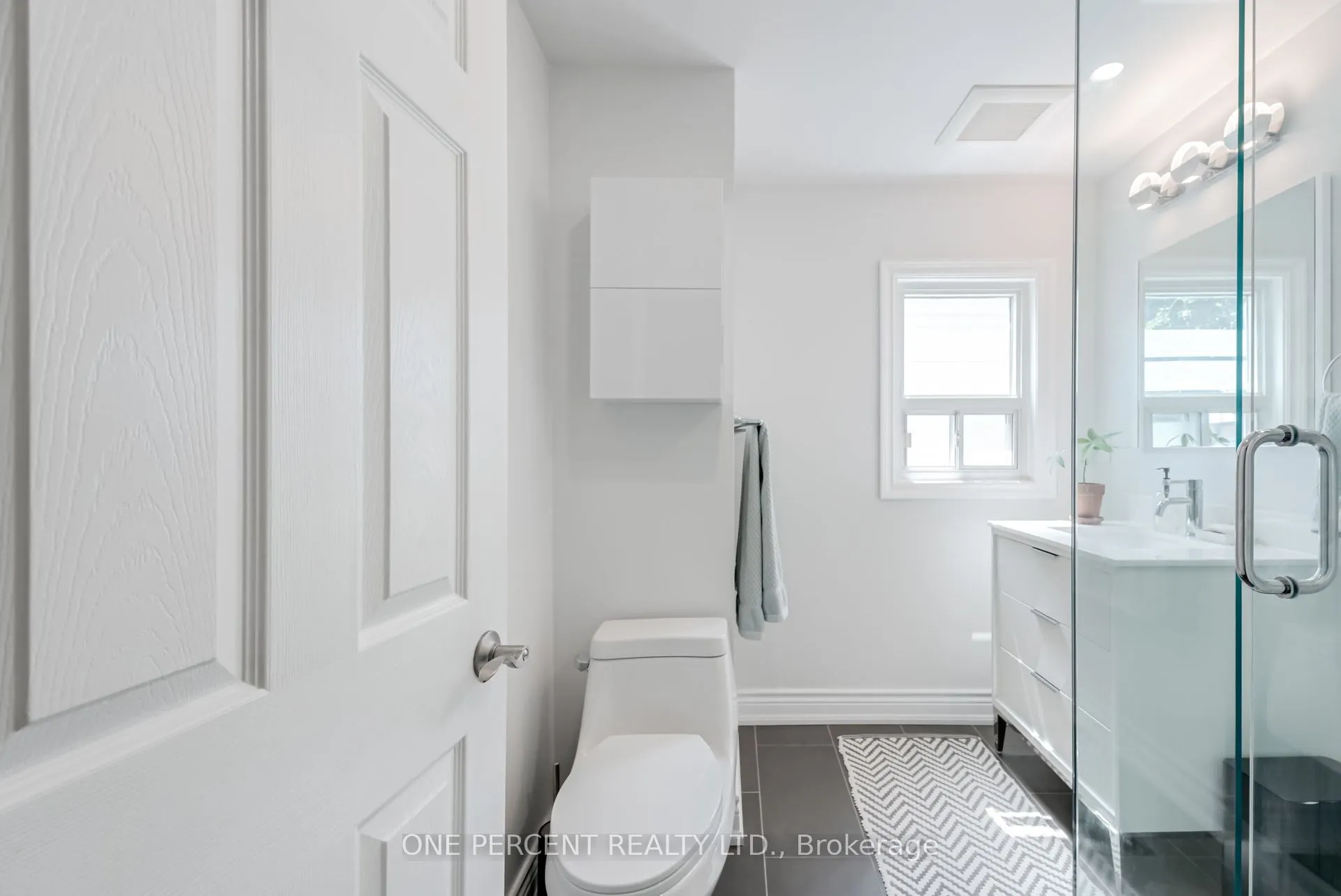 143 Silverthorn Avenue