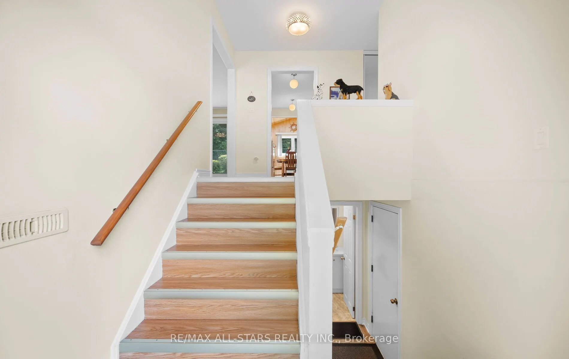 137 Connaught Crescent