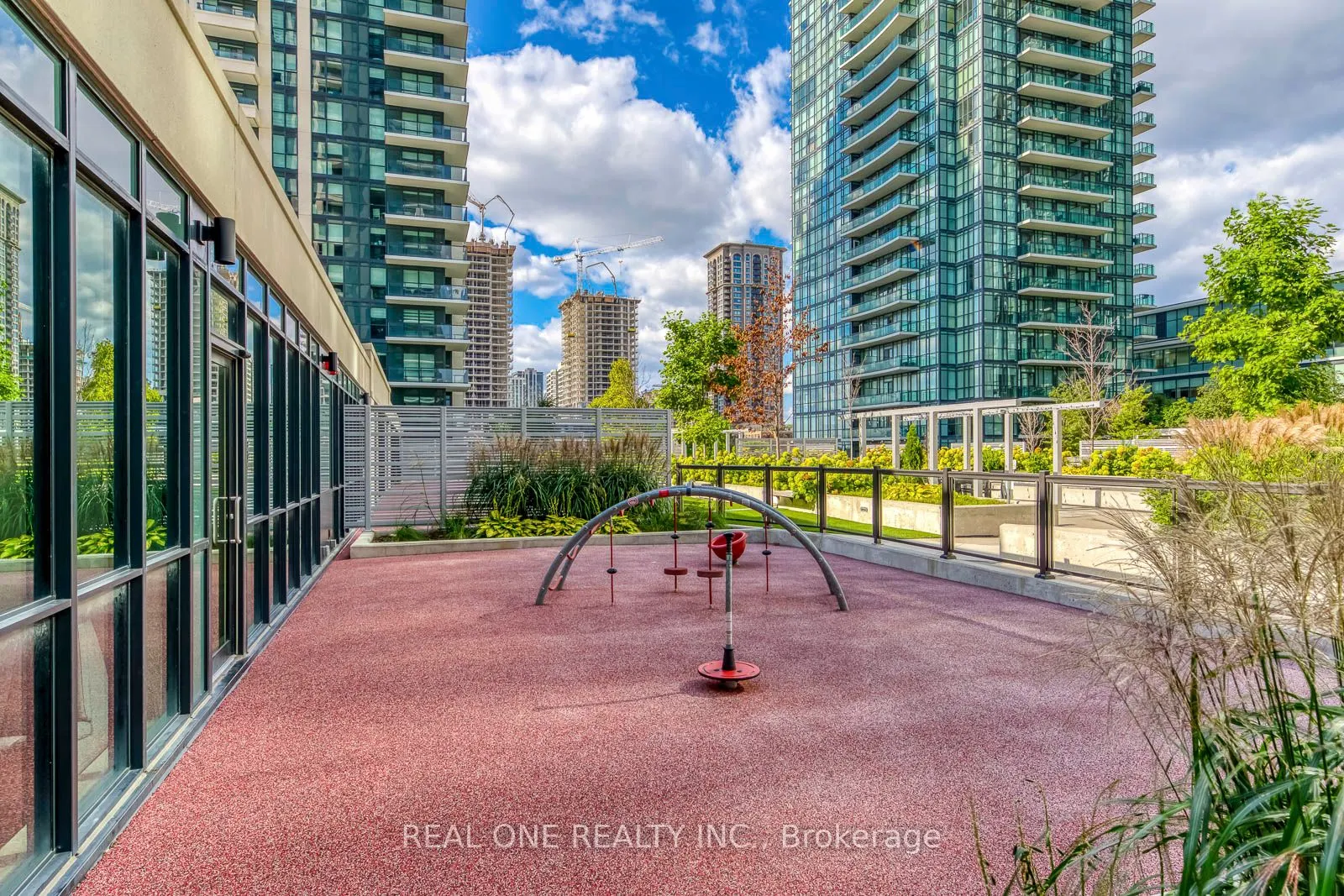 4055 Parkside Village Drive, #423