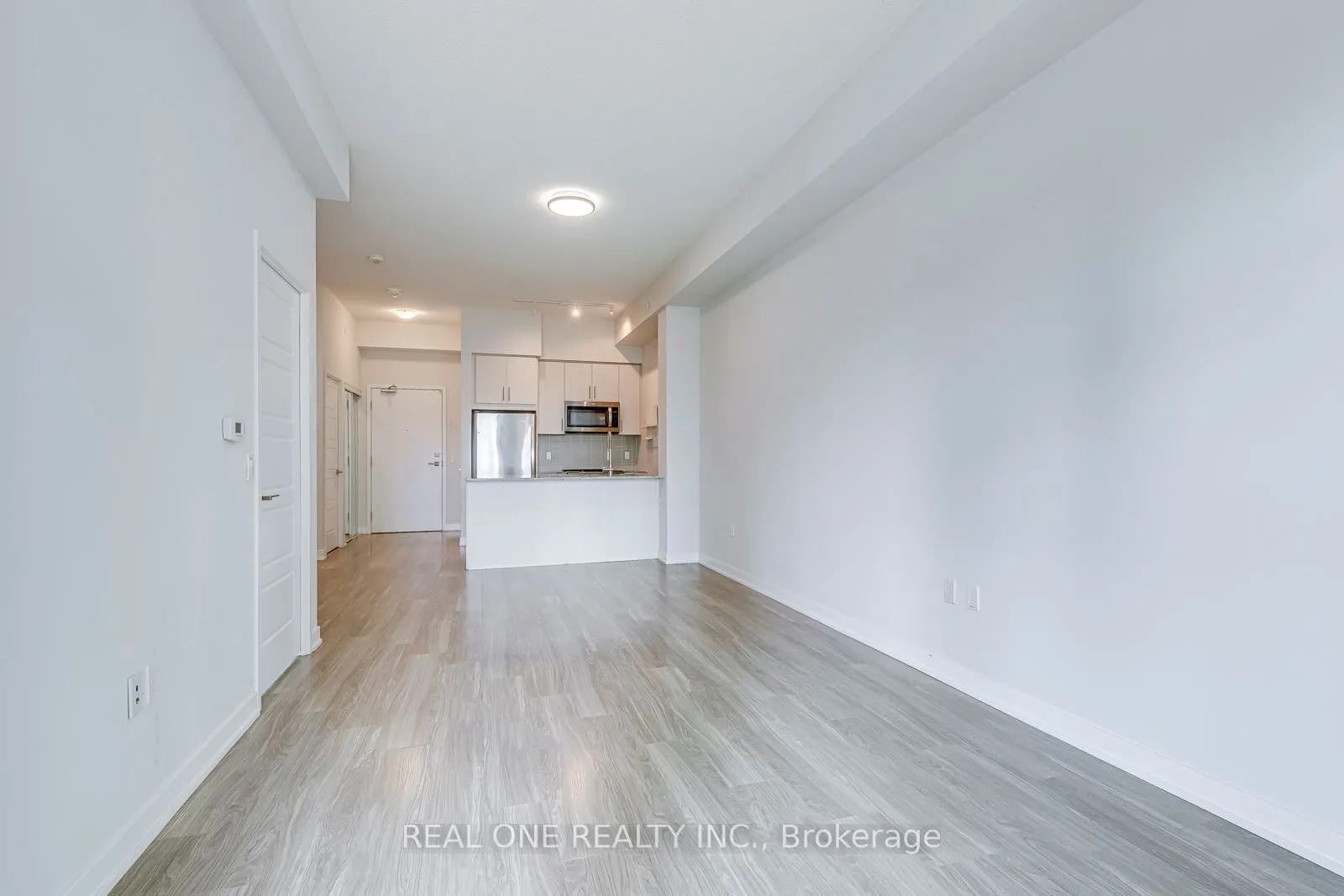 4055 Parkside Village Drive, #423