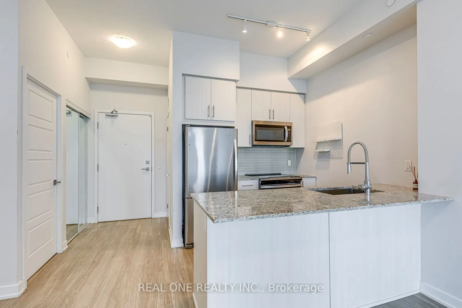 4055 Parkside Village Drive, #423