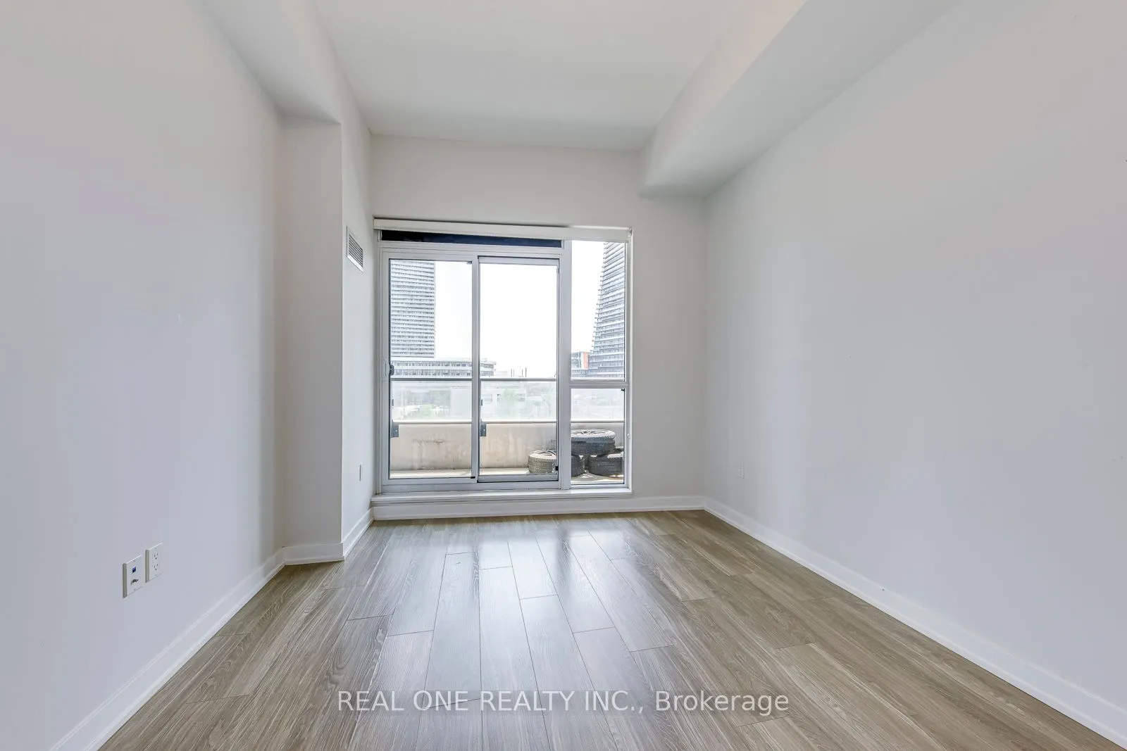 4055 Parkside Village Drive, #423