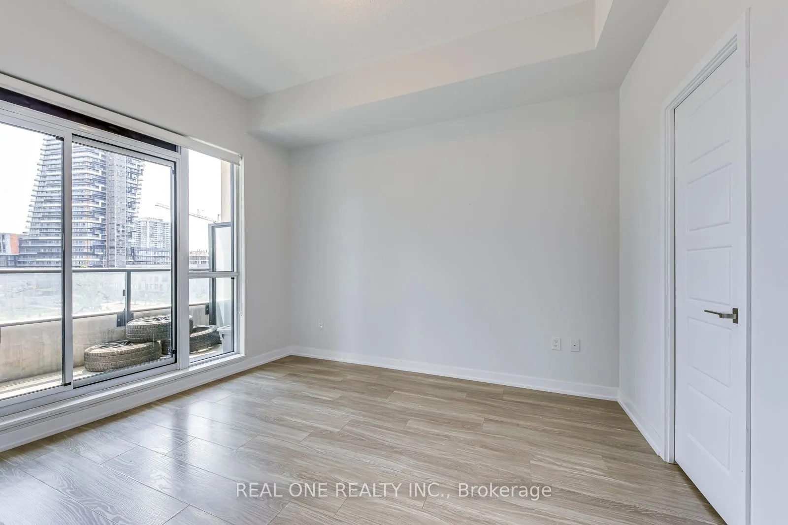 4055 Parkside Village Drive, #423