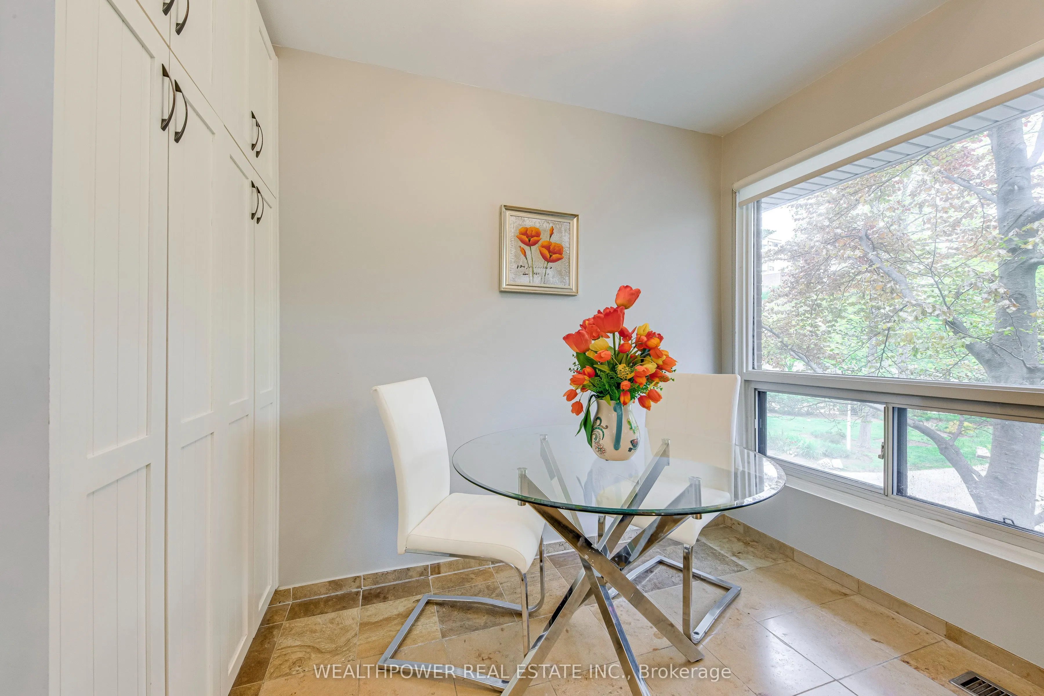 1250 Marlborough Court, #25
