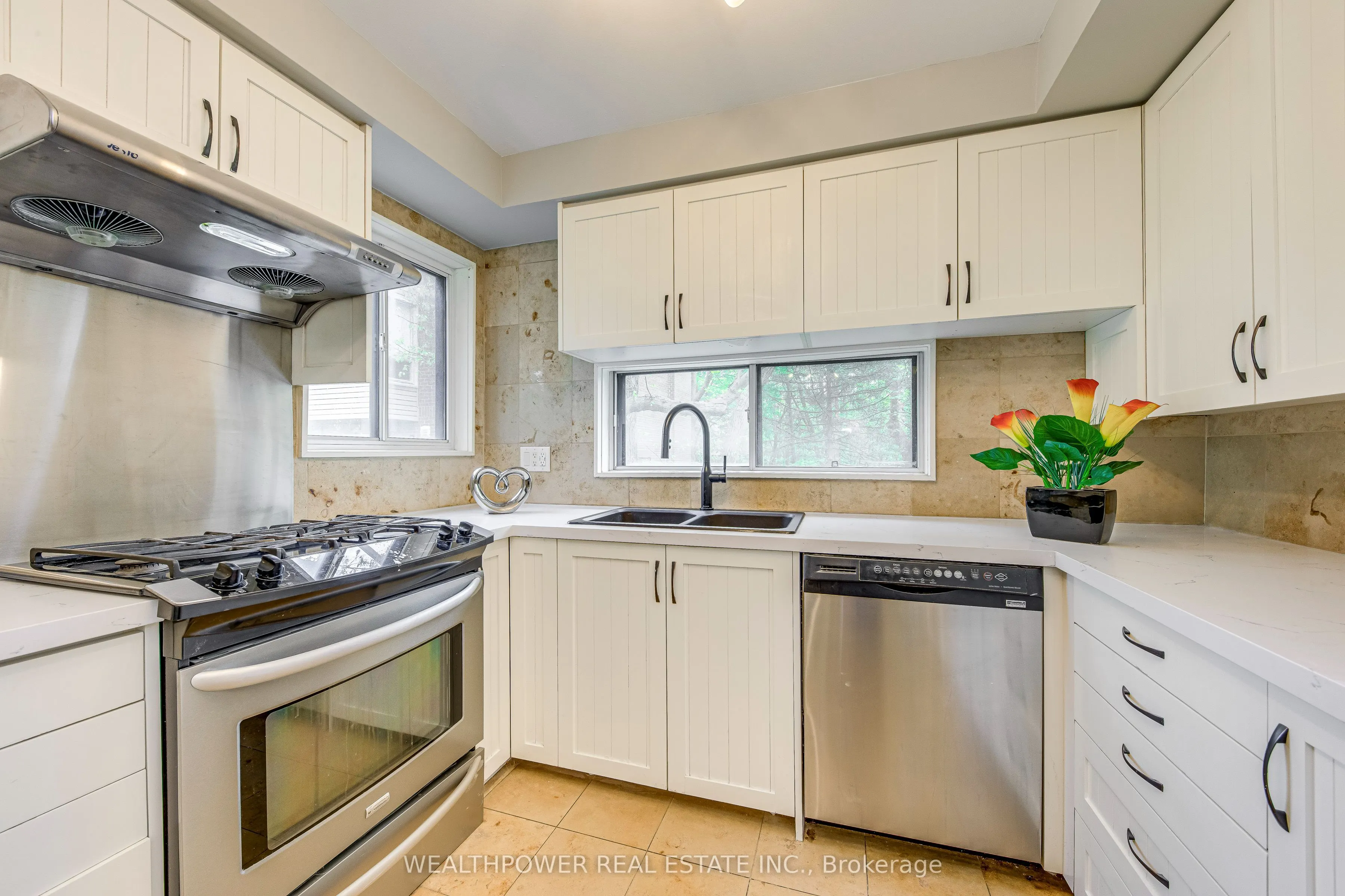 1250 Marlborough Court, #25