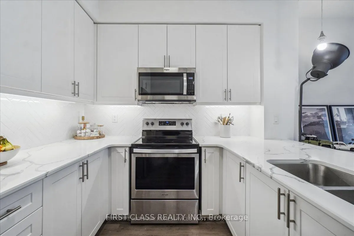 610 Farmstead Drive, #104