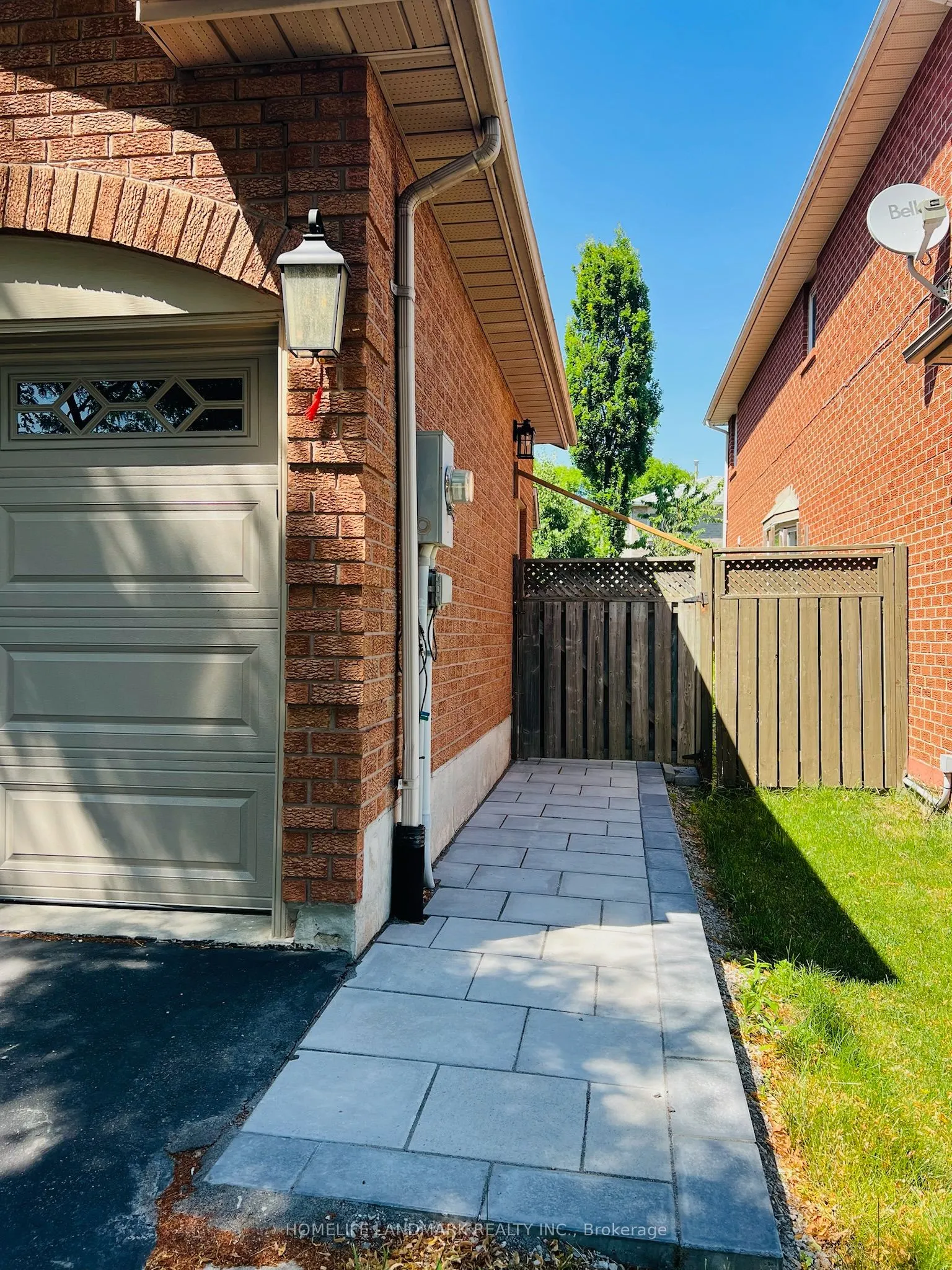 2807 Guilford Crescent, #Basement