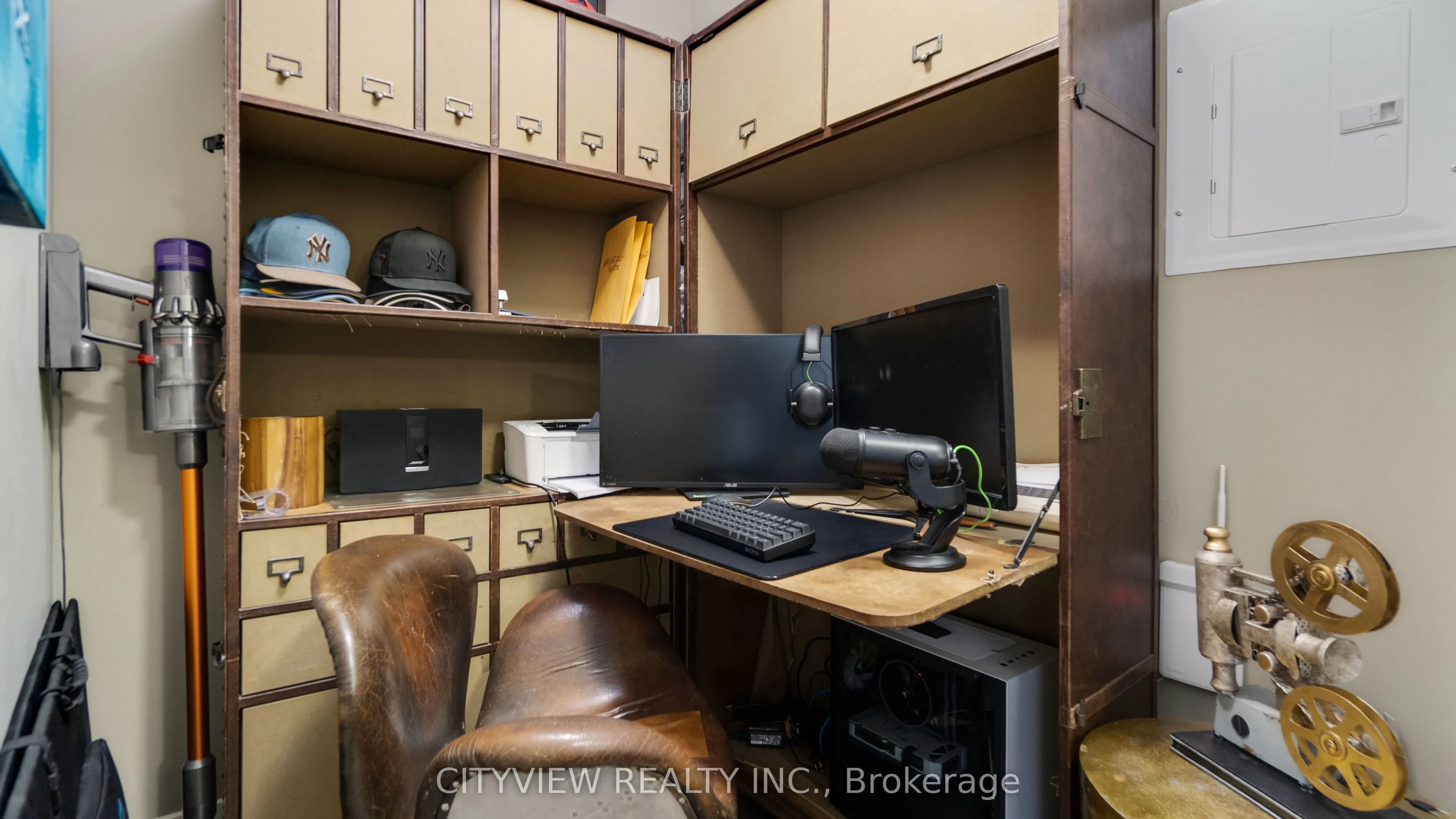 90 Park Lawn Road, #205