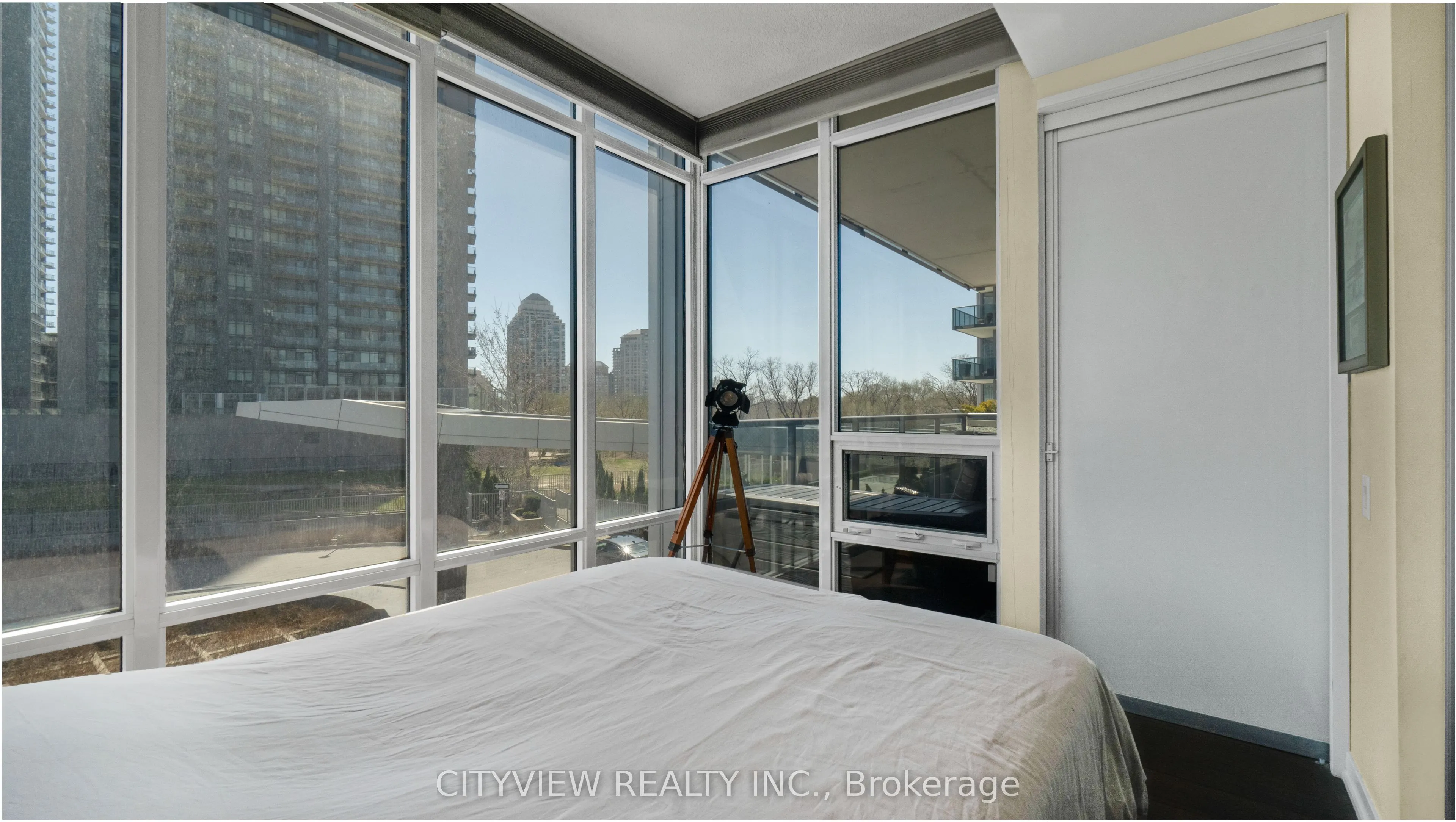 90 Park Lawn Road, #205