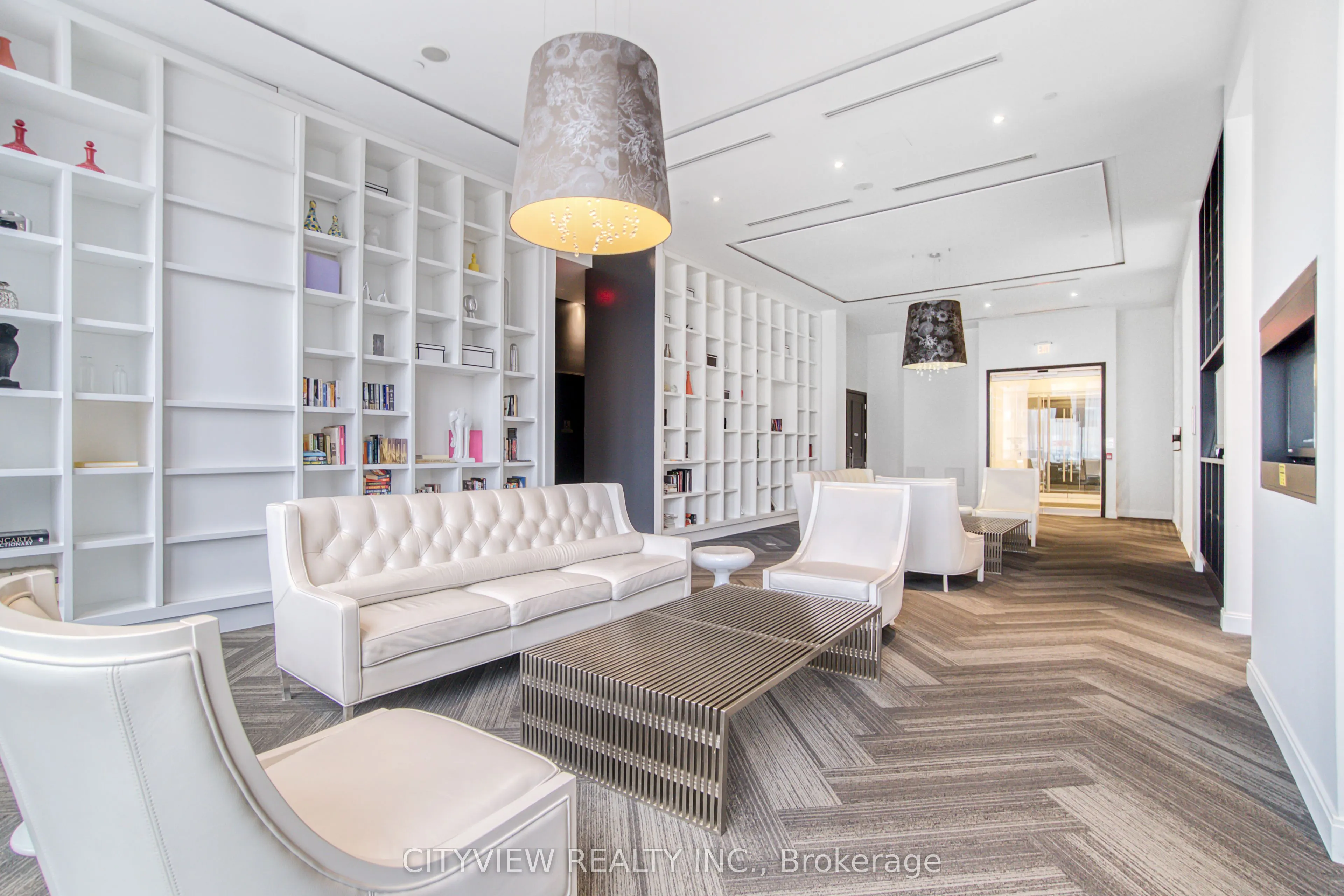90 Park Lawn Road, #205