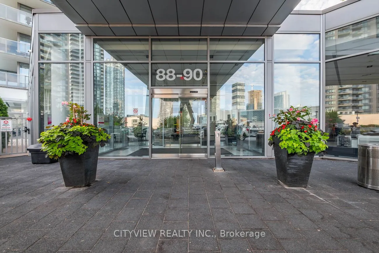 90 Park Lawn Road, #205