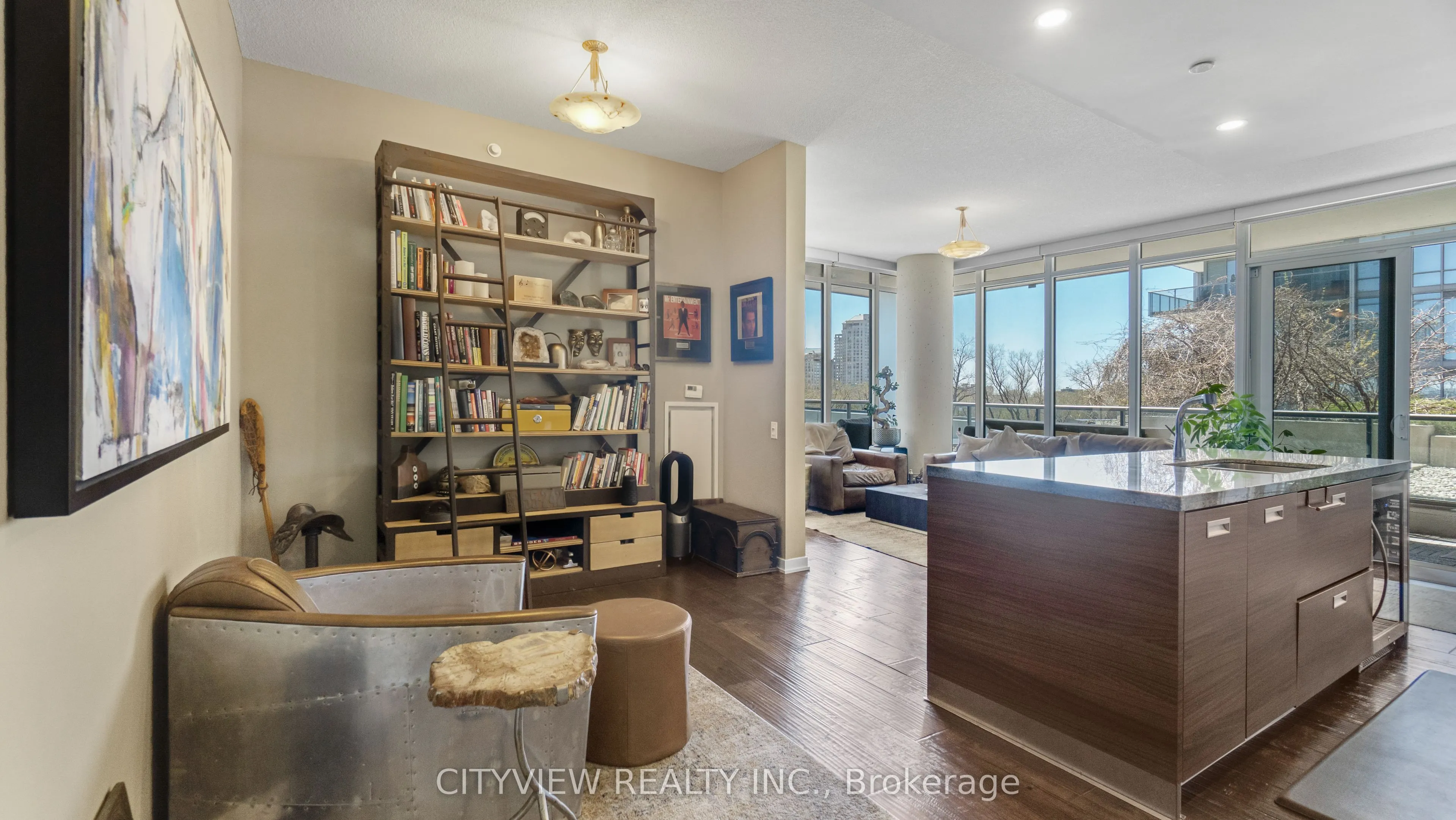 90 Park Lawn Road, #205