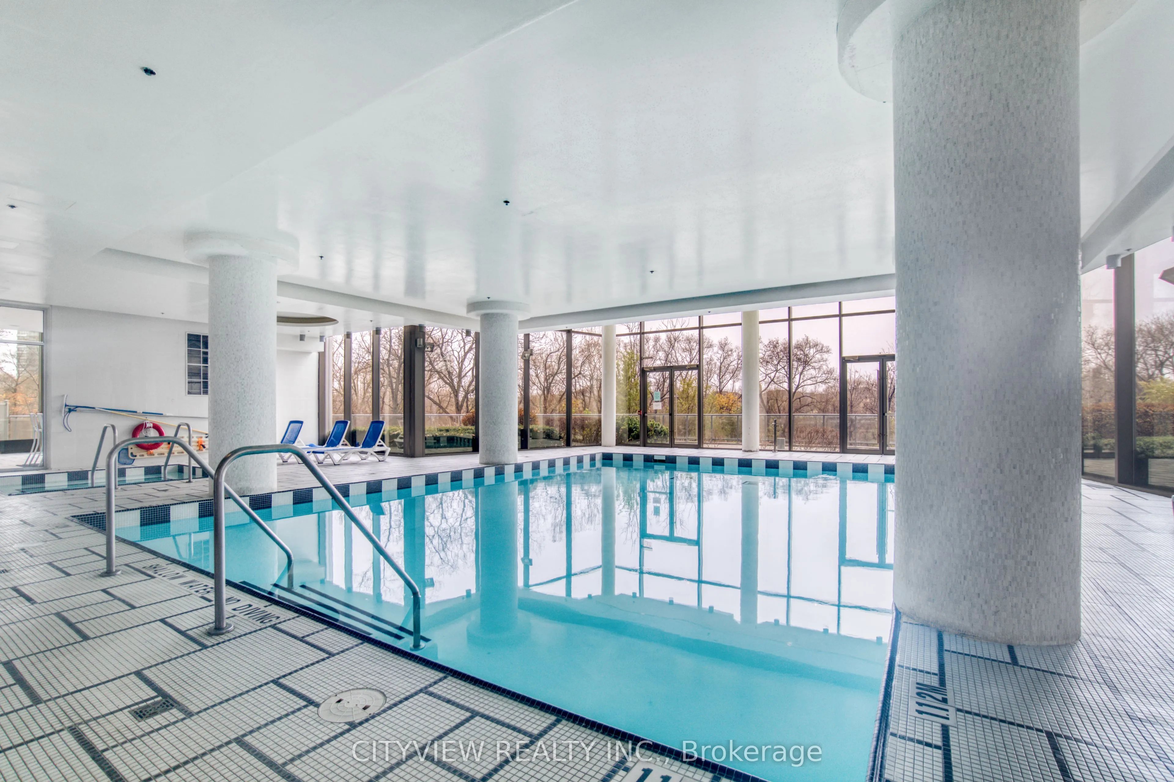 90 Park Lawn Road, #205