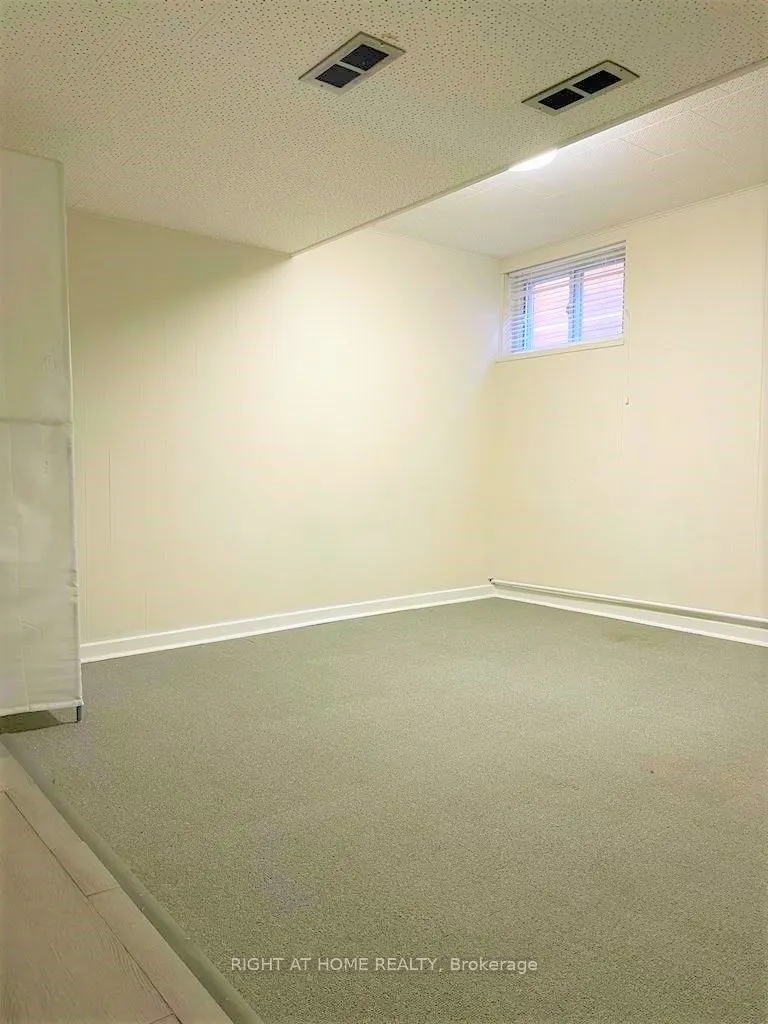 18 Inverdon Road, #Lower