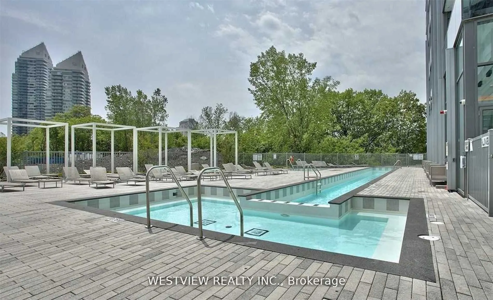 90 Park Lawn Road, #2301