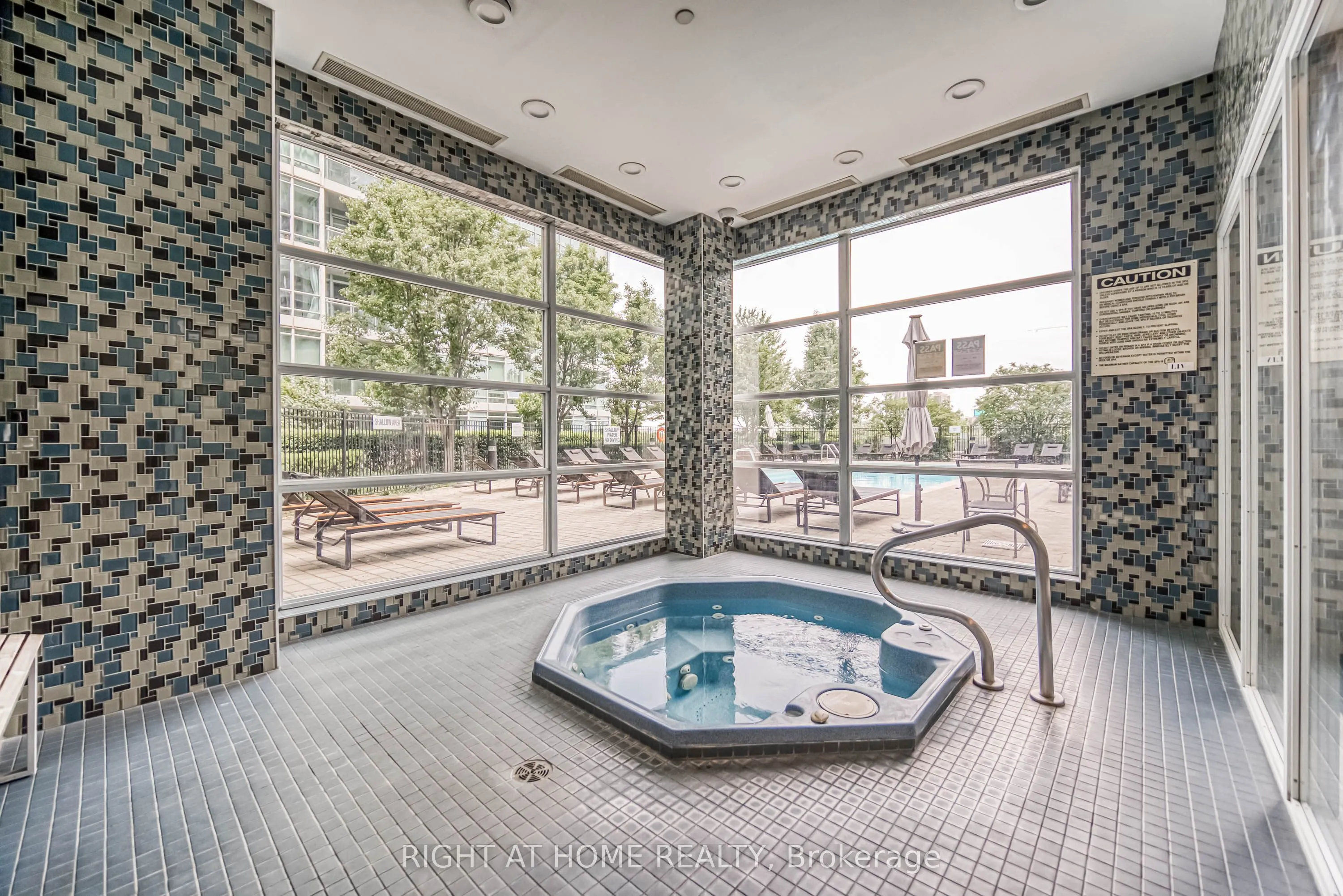 185 Legion Road N, #214