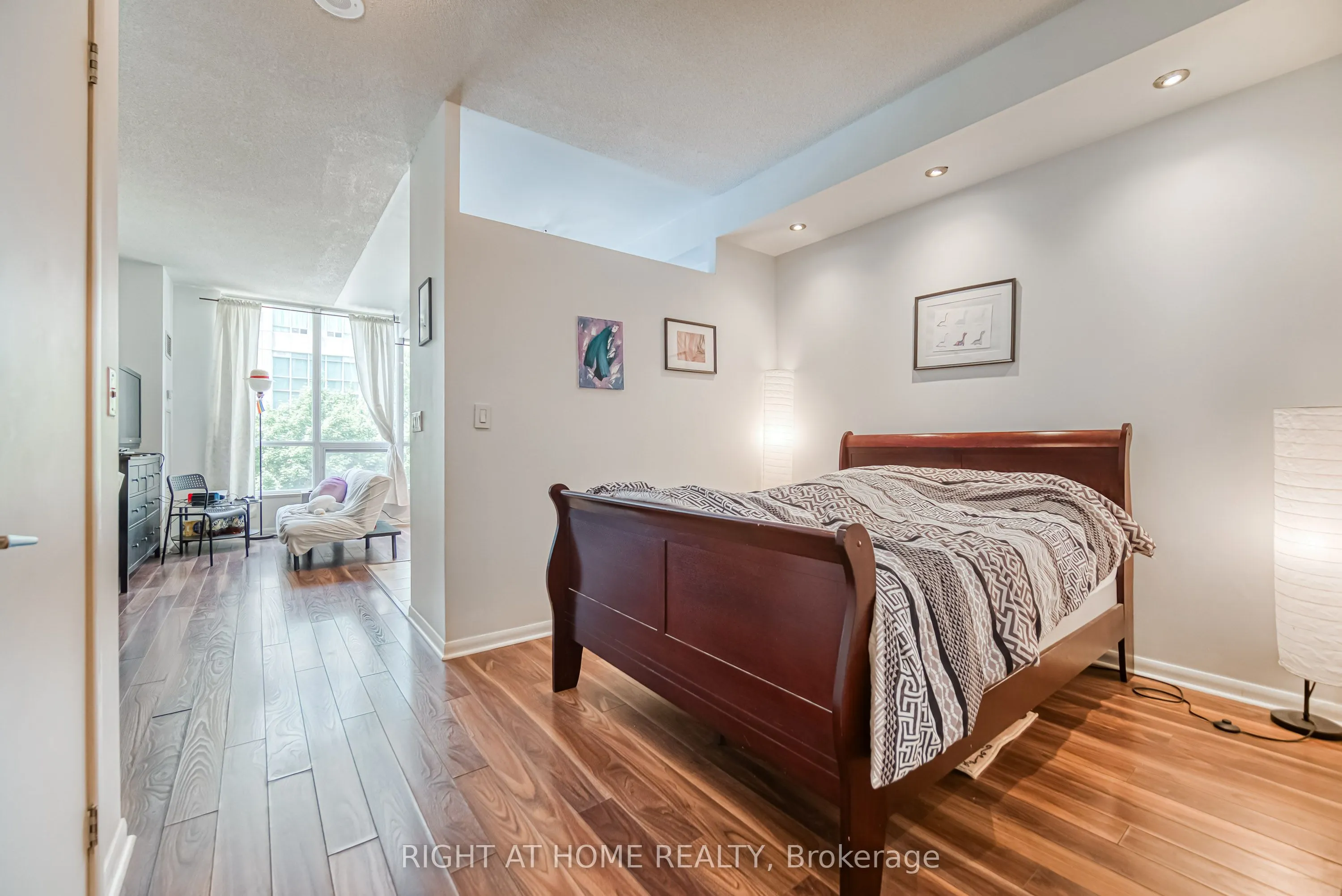 185 Legion Road N, #214