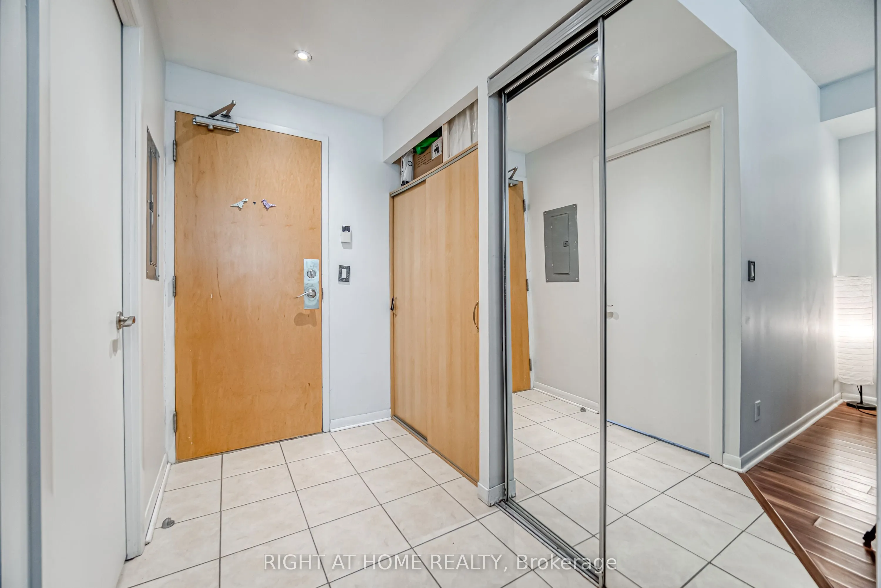 185 Legion Road N, #214