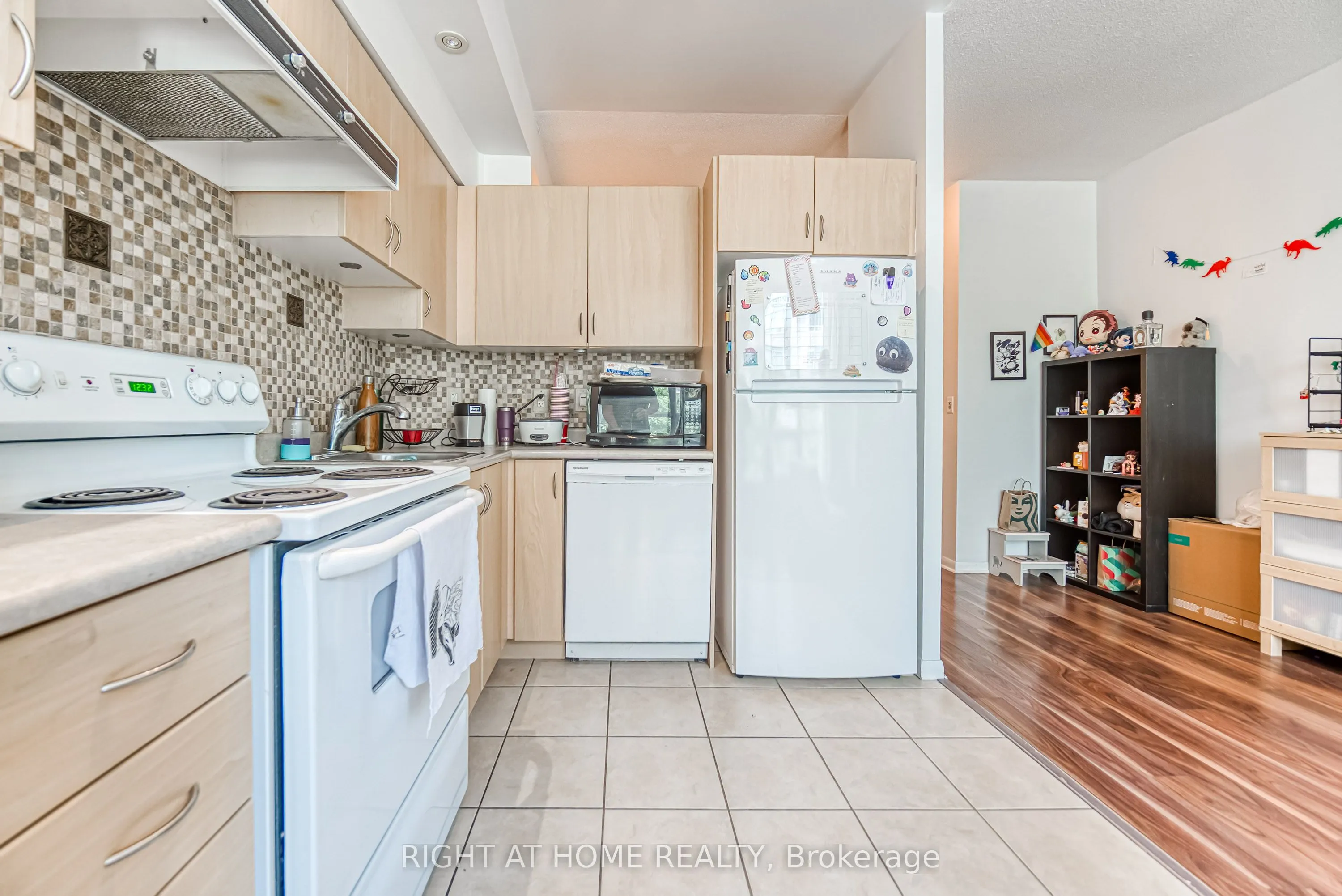 185 Legion Road N, #214