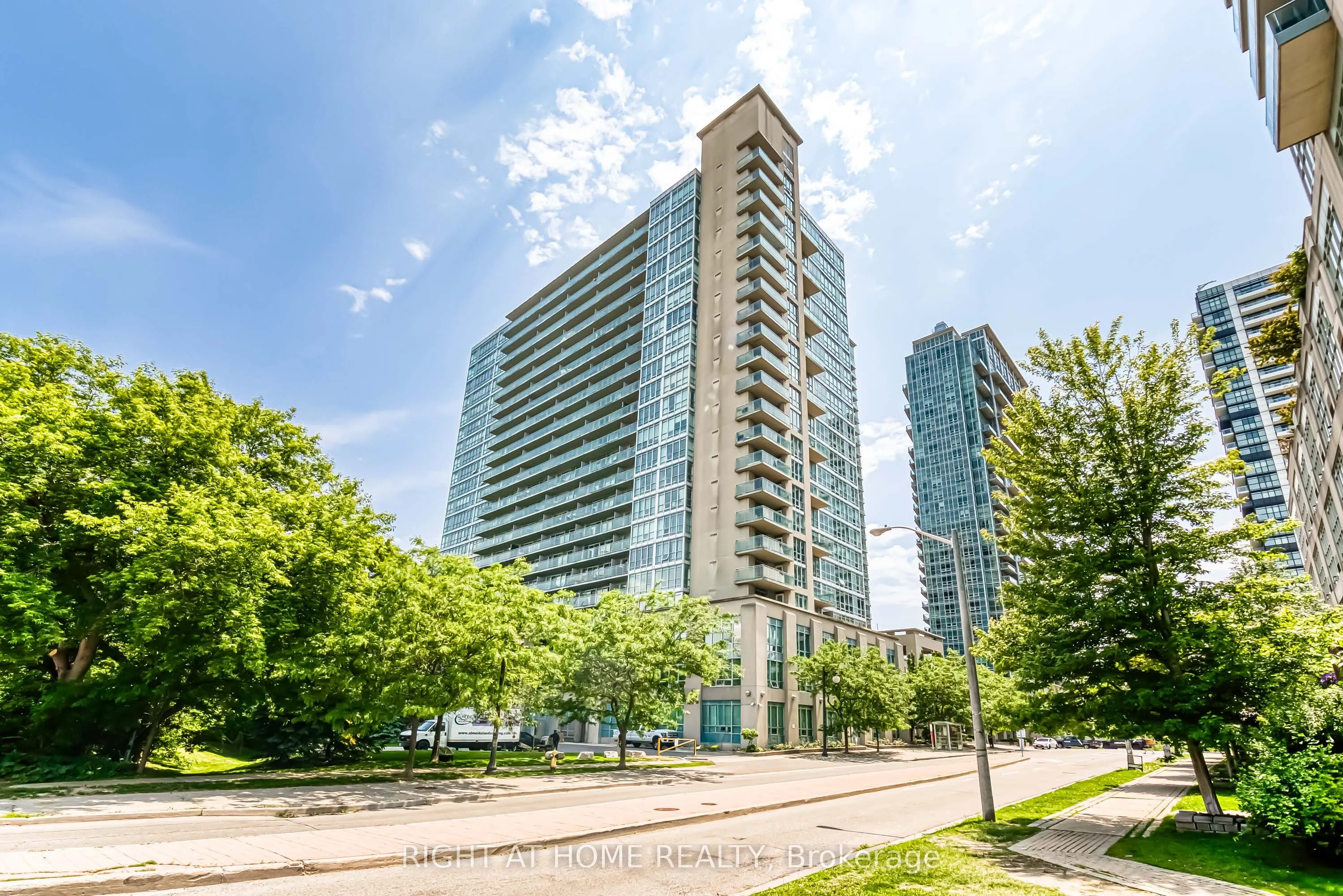 185 Legion Road N, #214