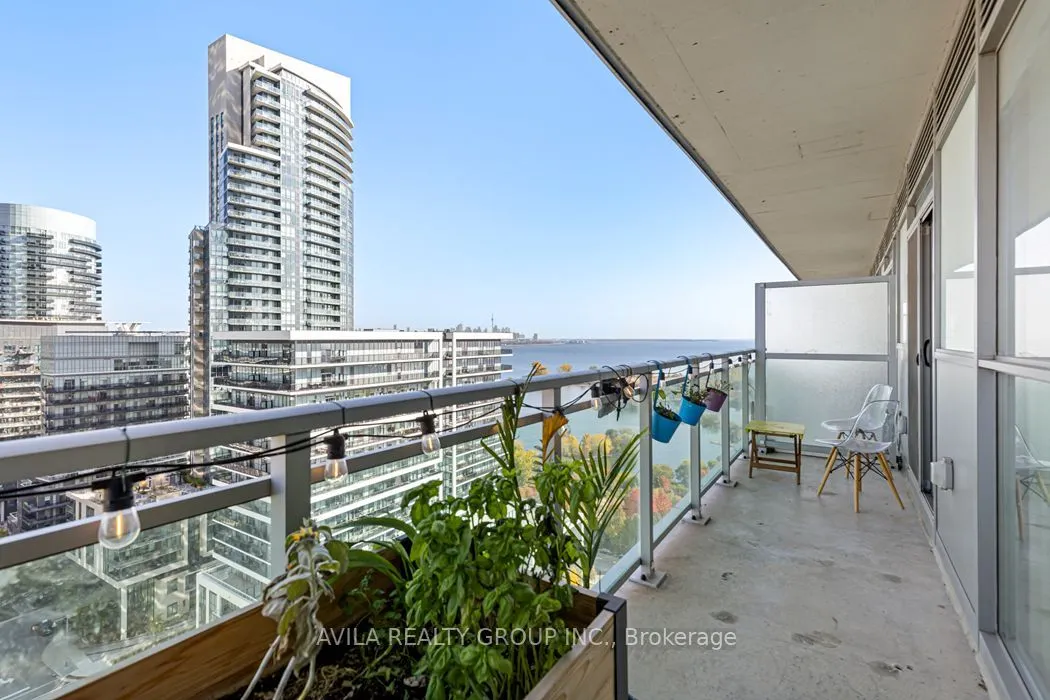 33 Shore Breeze Drive, #1707
