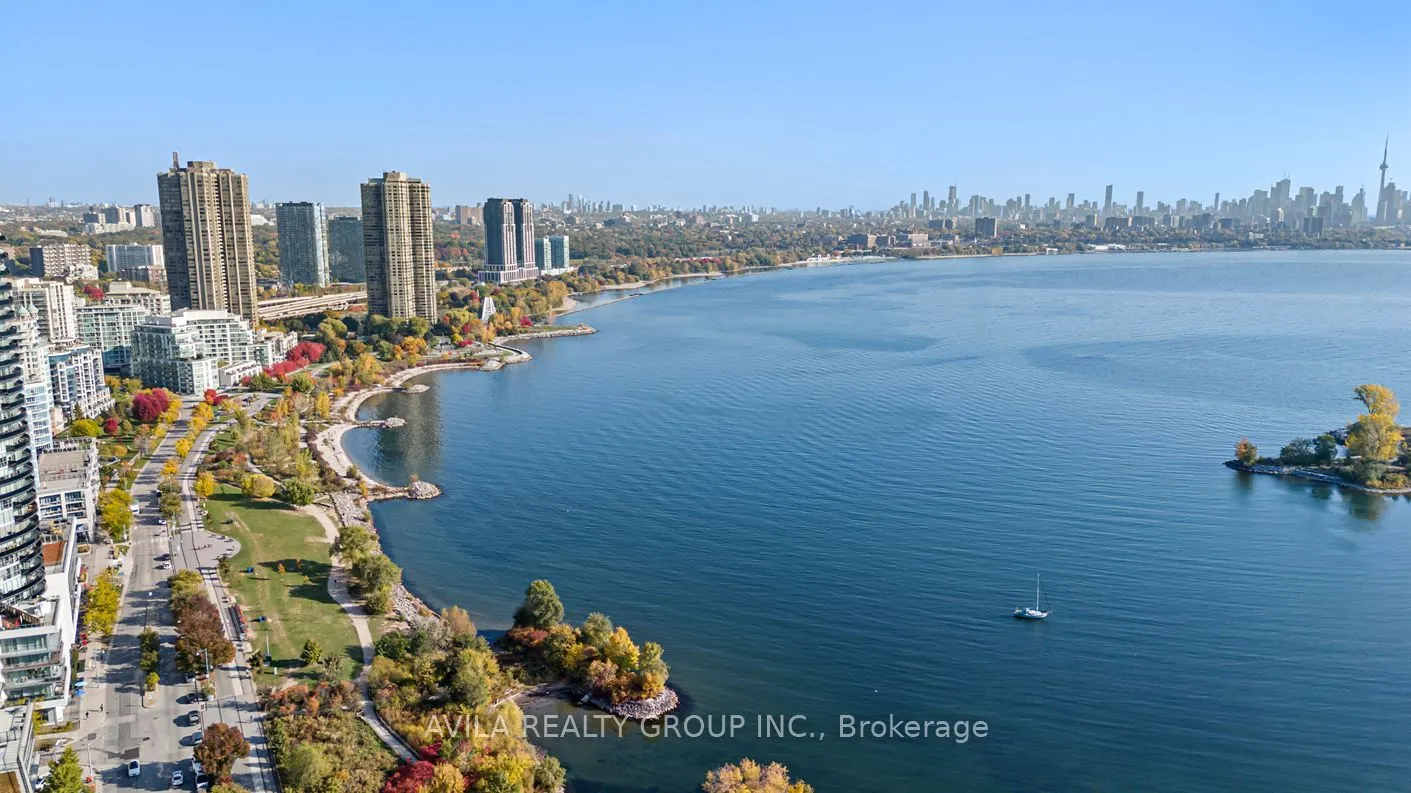 33 Shore Breeze Drive, #1707