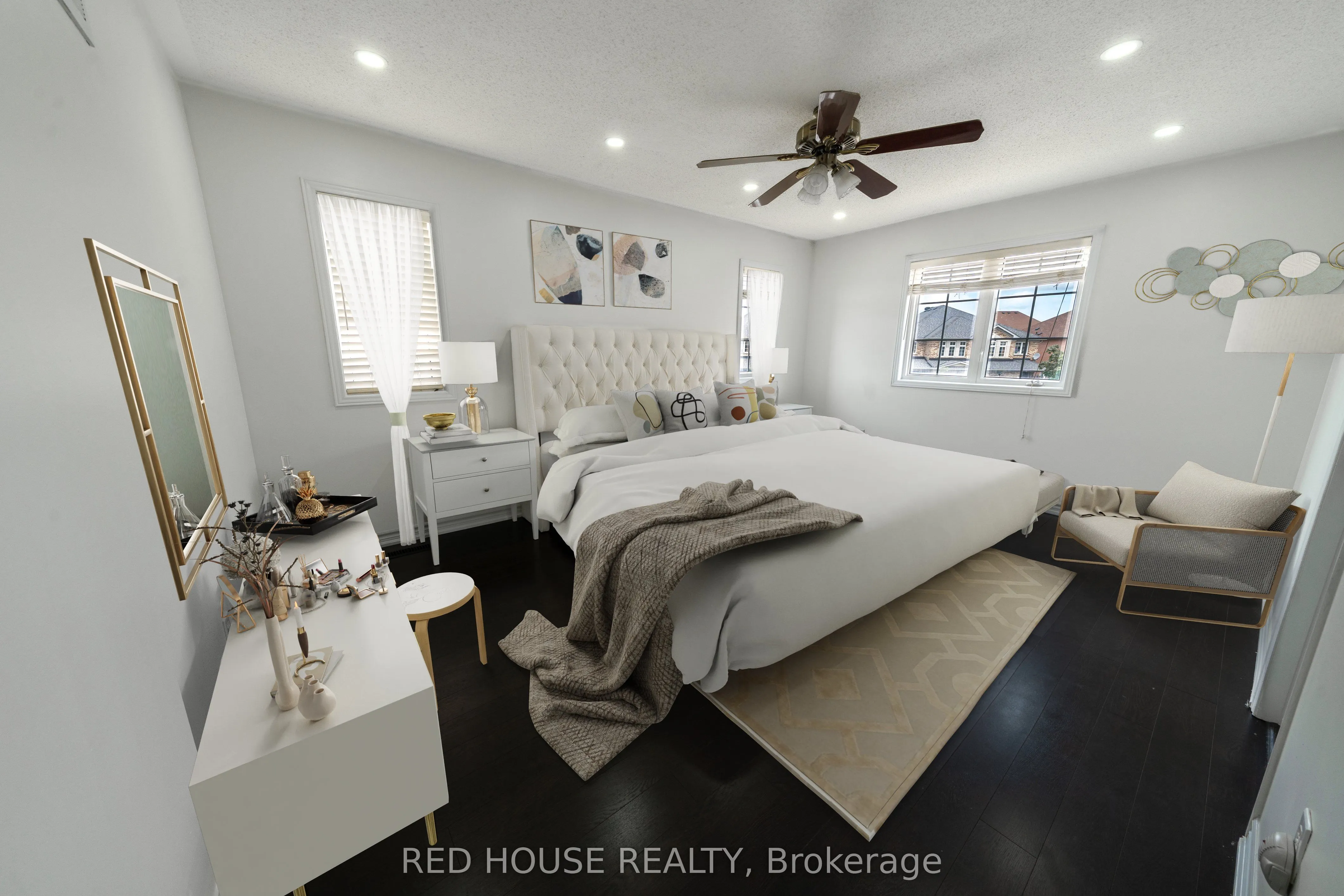 78 Passfield Trail
