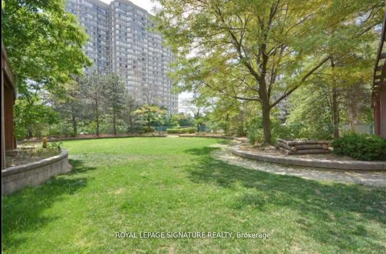 265 Enfield Place, #307