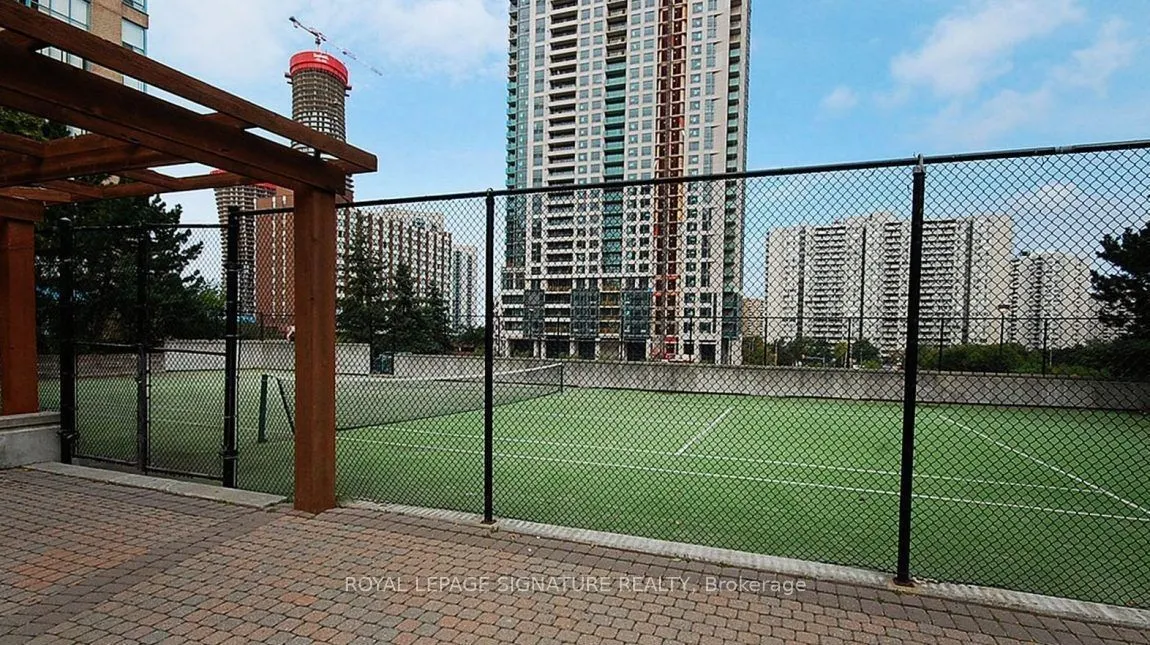 265 Enfield Place, #307