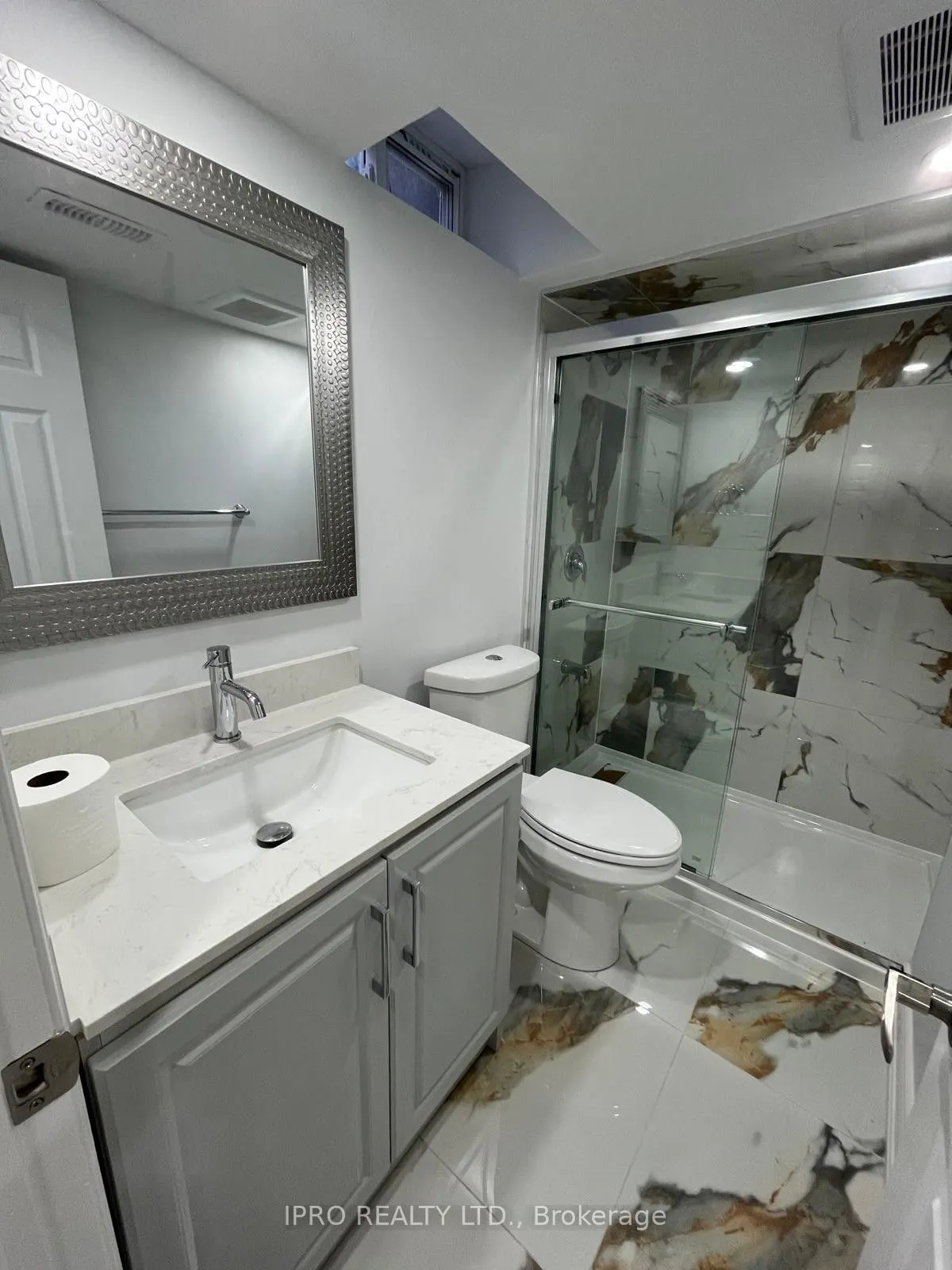 82 Olympia Crescent, #Basement