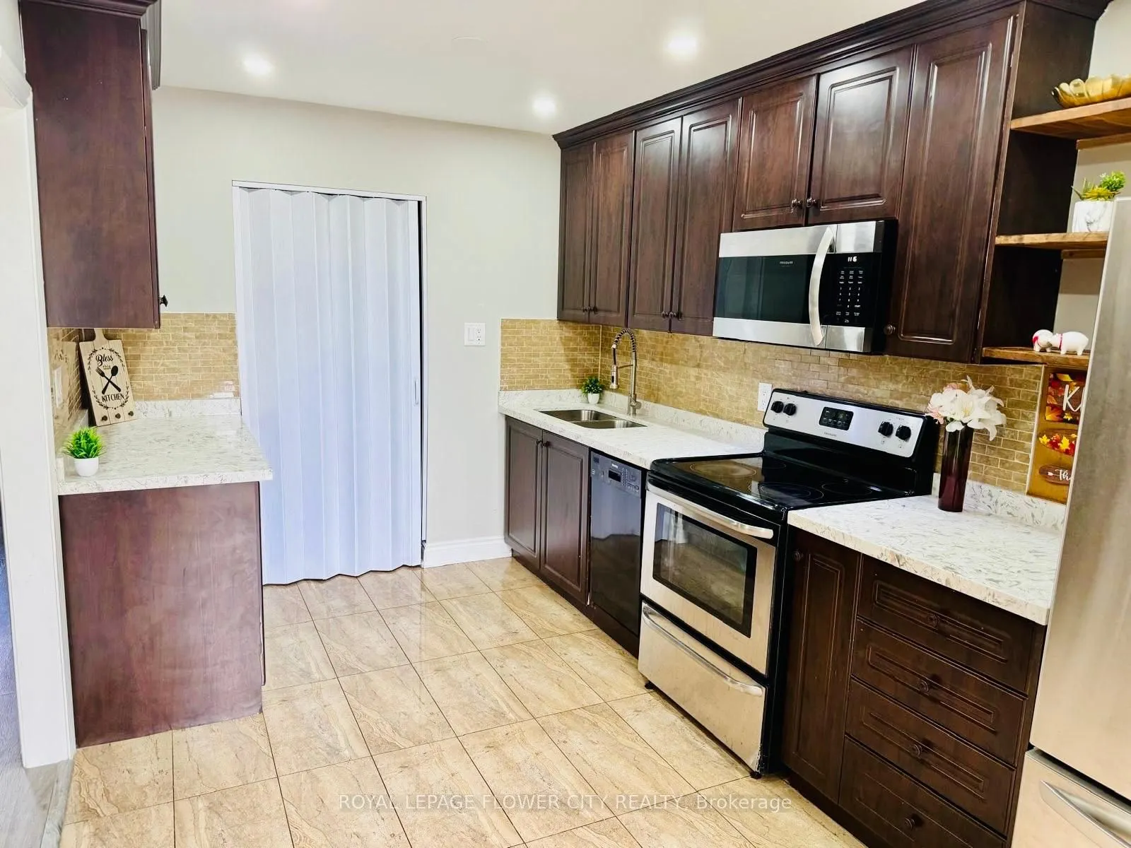 2170 Bromsgrove Road, #141