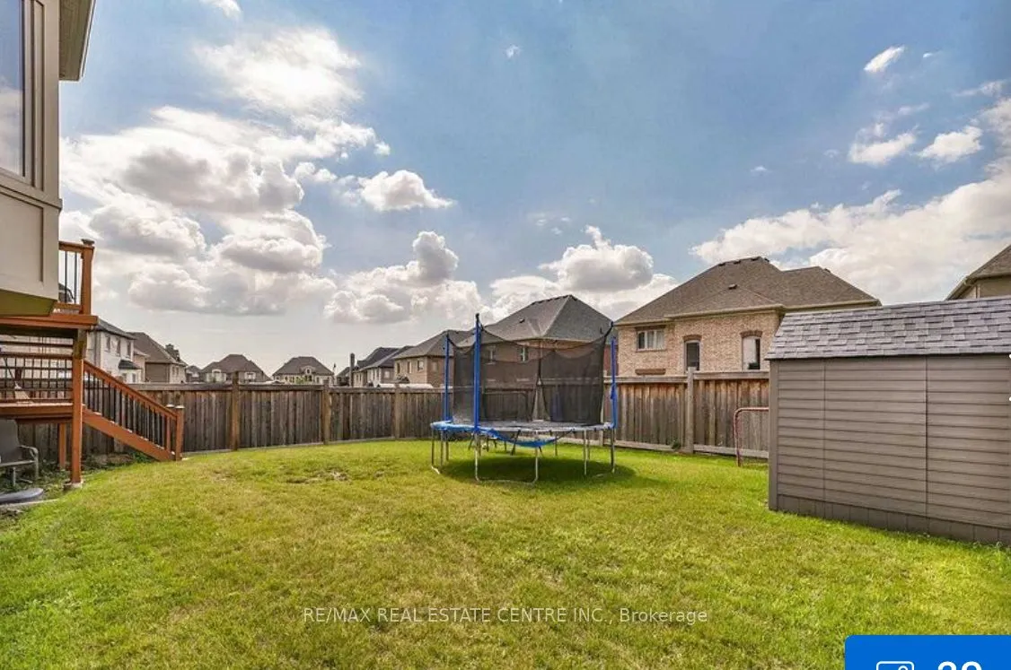 12 Fort Williams Drive