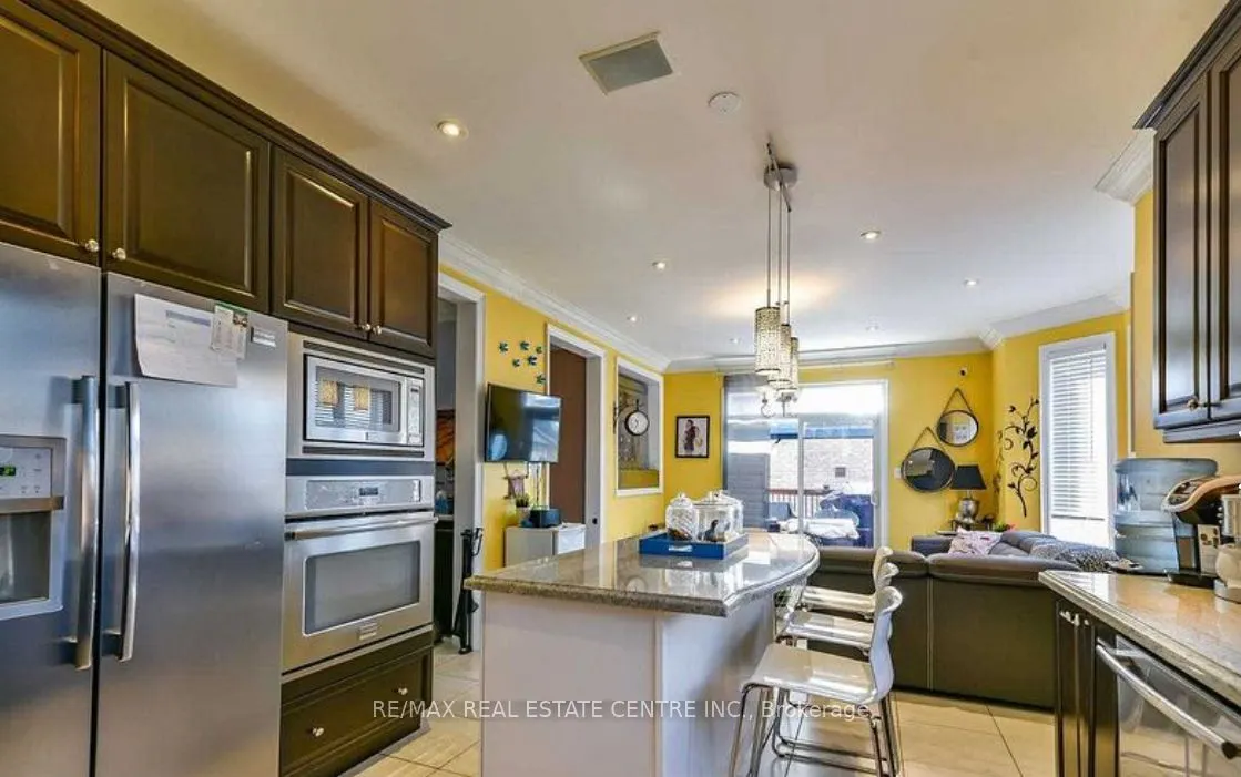 12 Fort Williams Drive