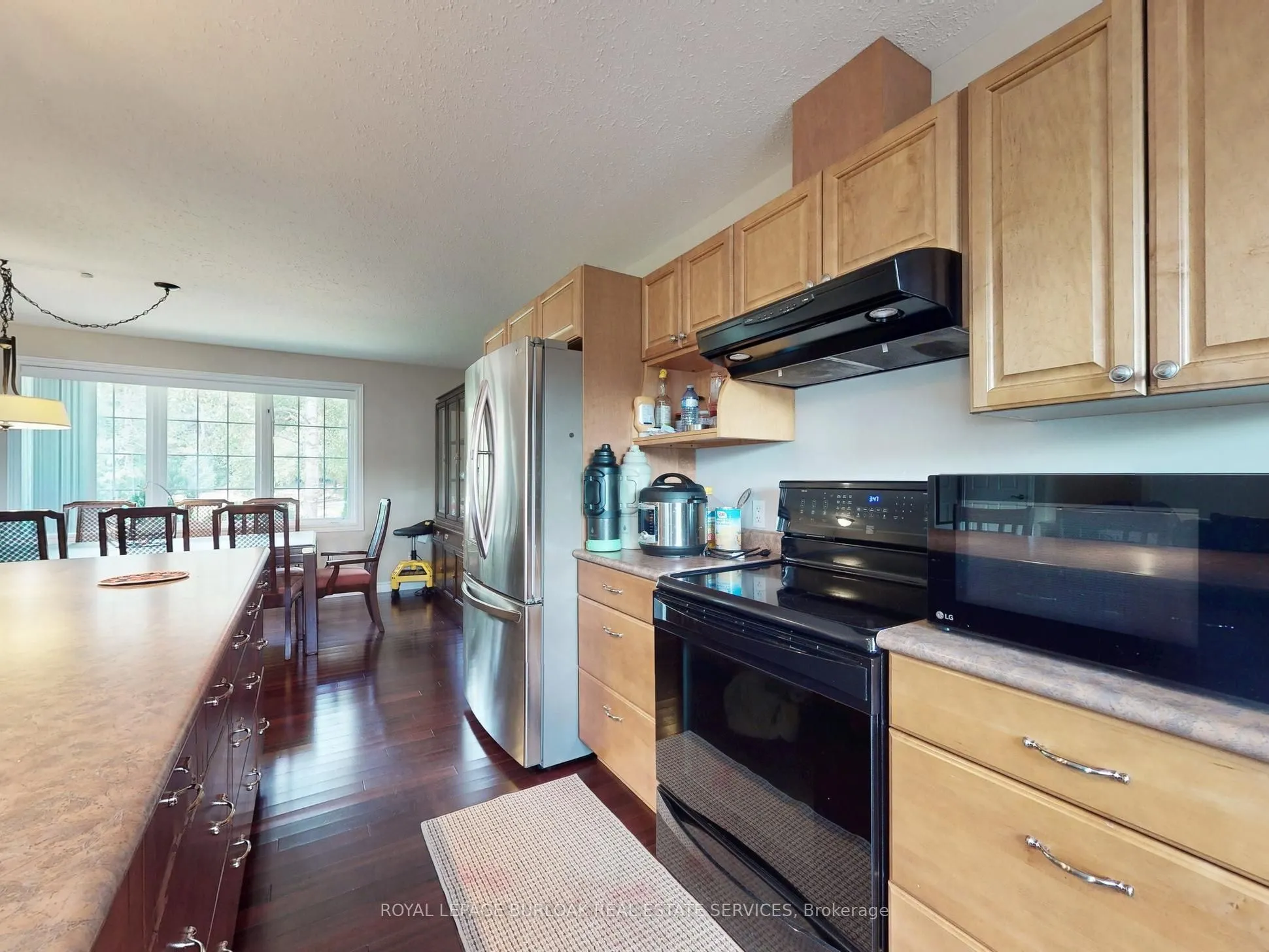 569 Highpoint Side Road