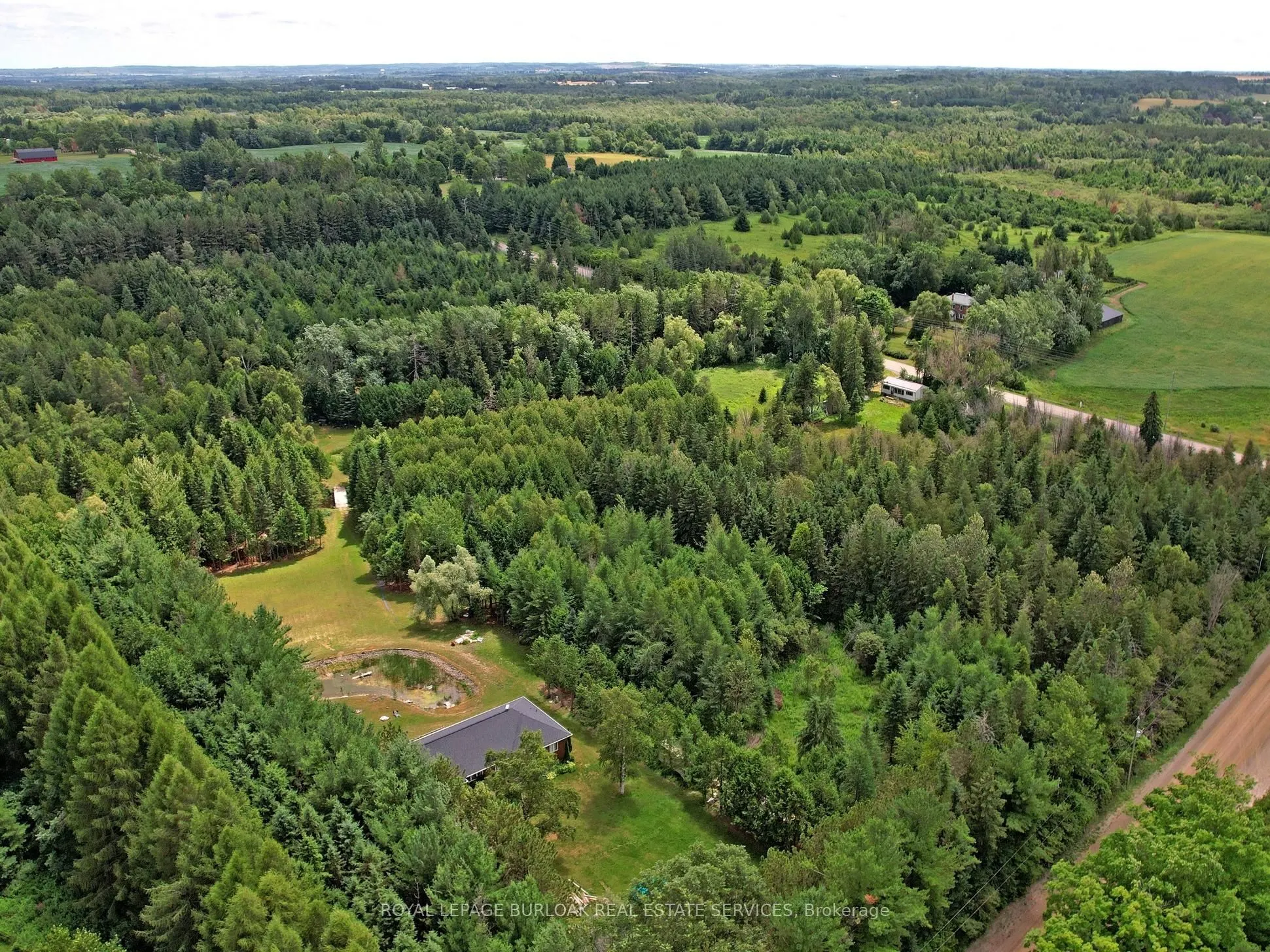 569 Highpoint Side Road