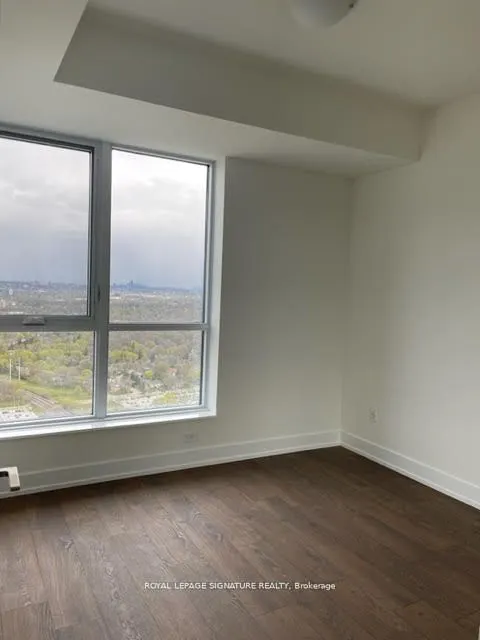 5 Mabelle Avenue, #U4335