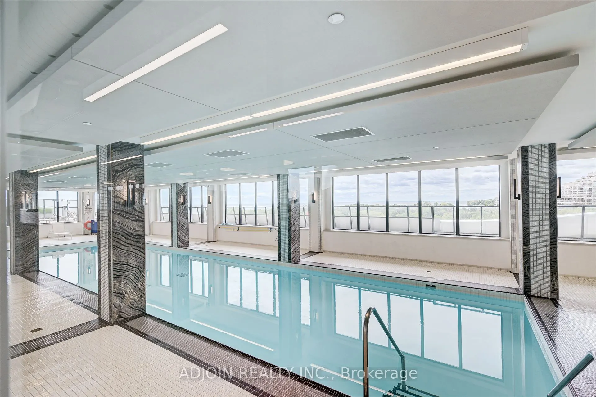 30 Shore Breeze Drive, #434
