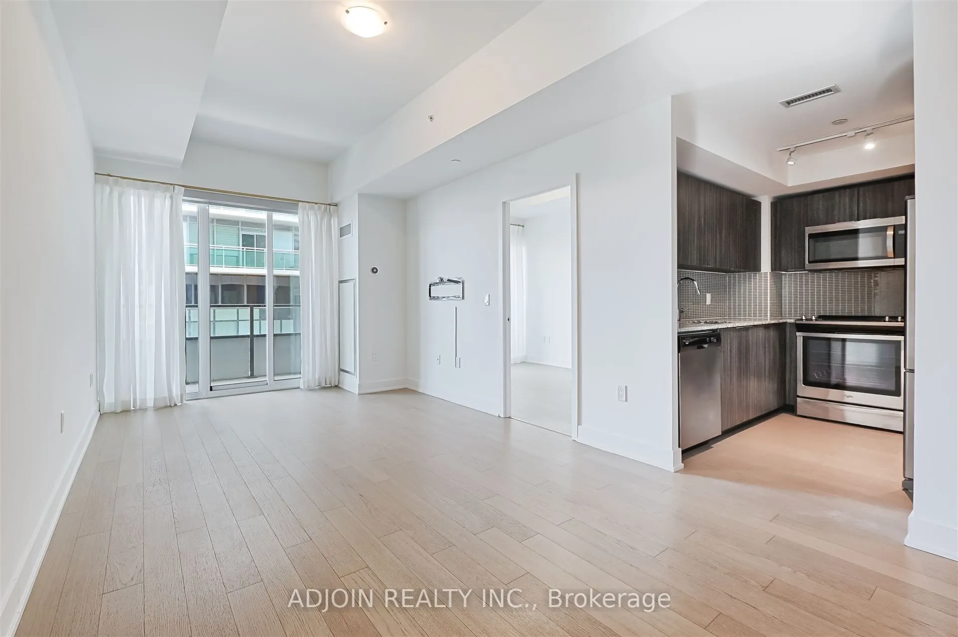 30 Shore Breeze Drive, #434