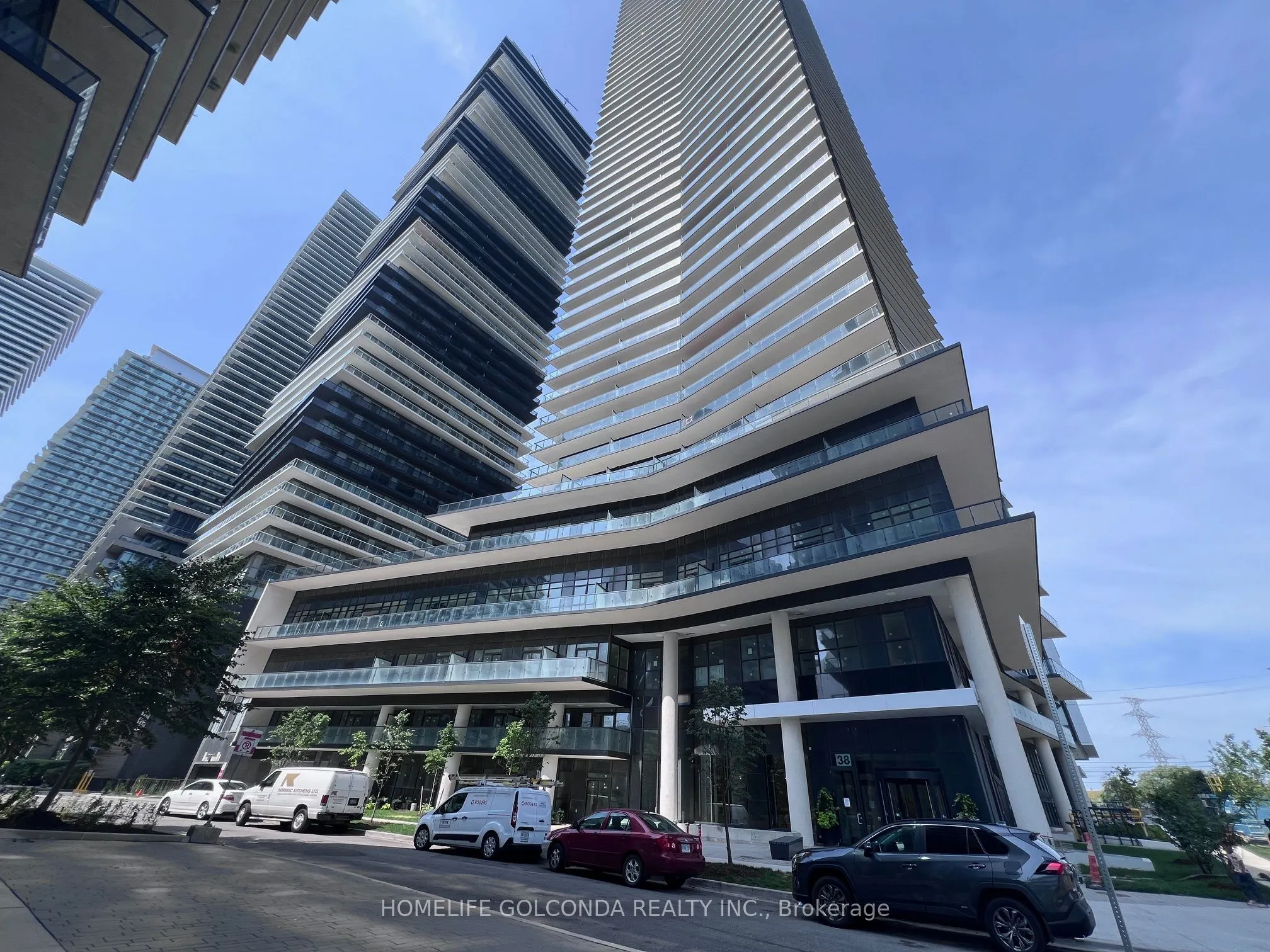 38 Annie craig Drive, #608