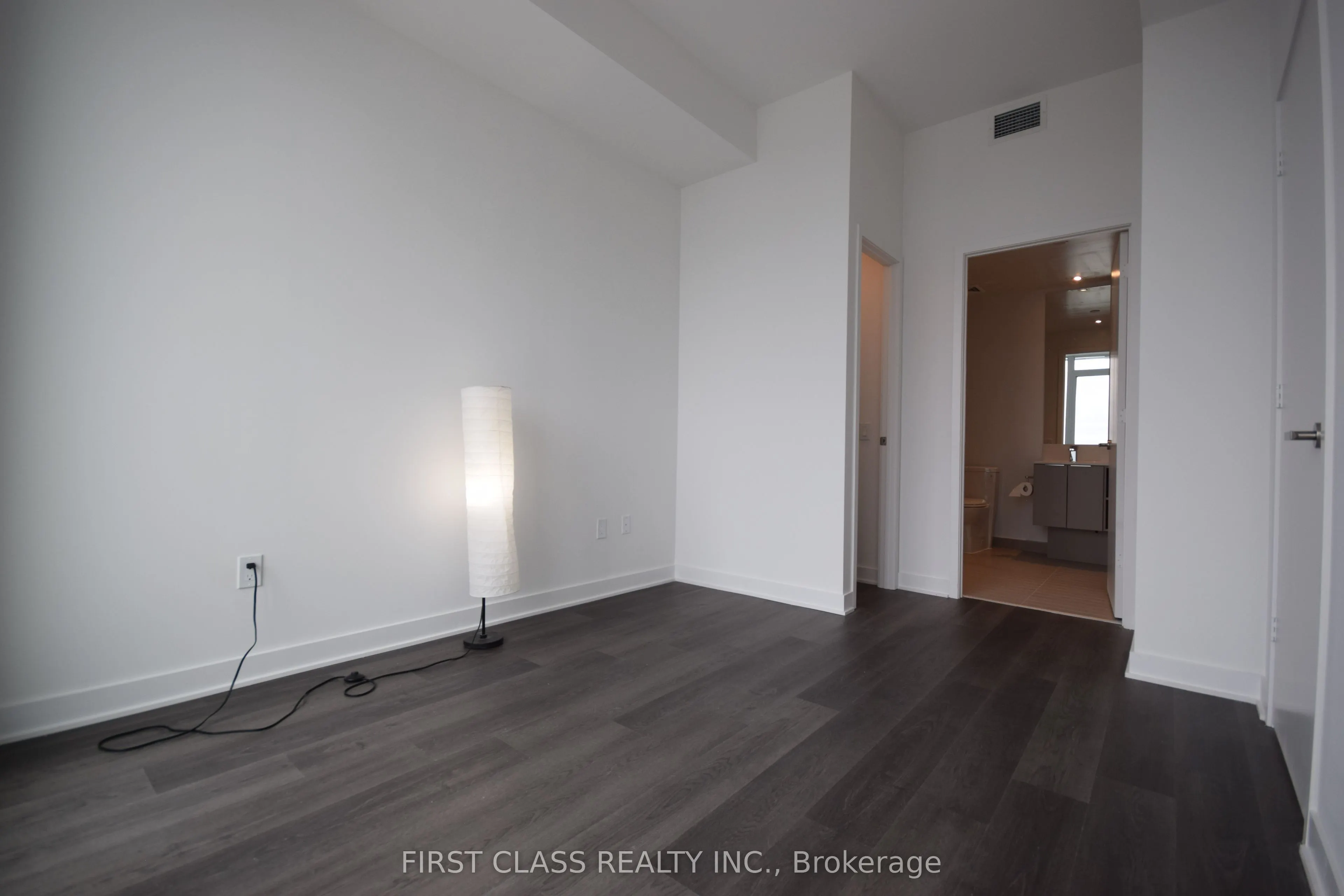 3900 CONFEDERATION Parkway S, #5803