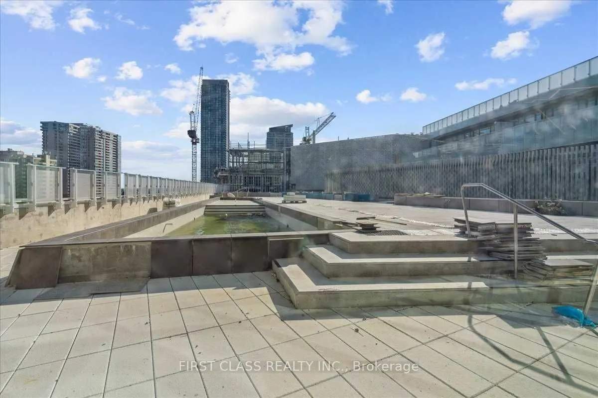 3900 CONFEDERATION Parkway S, #5803