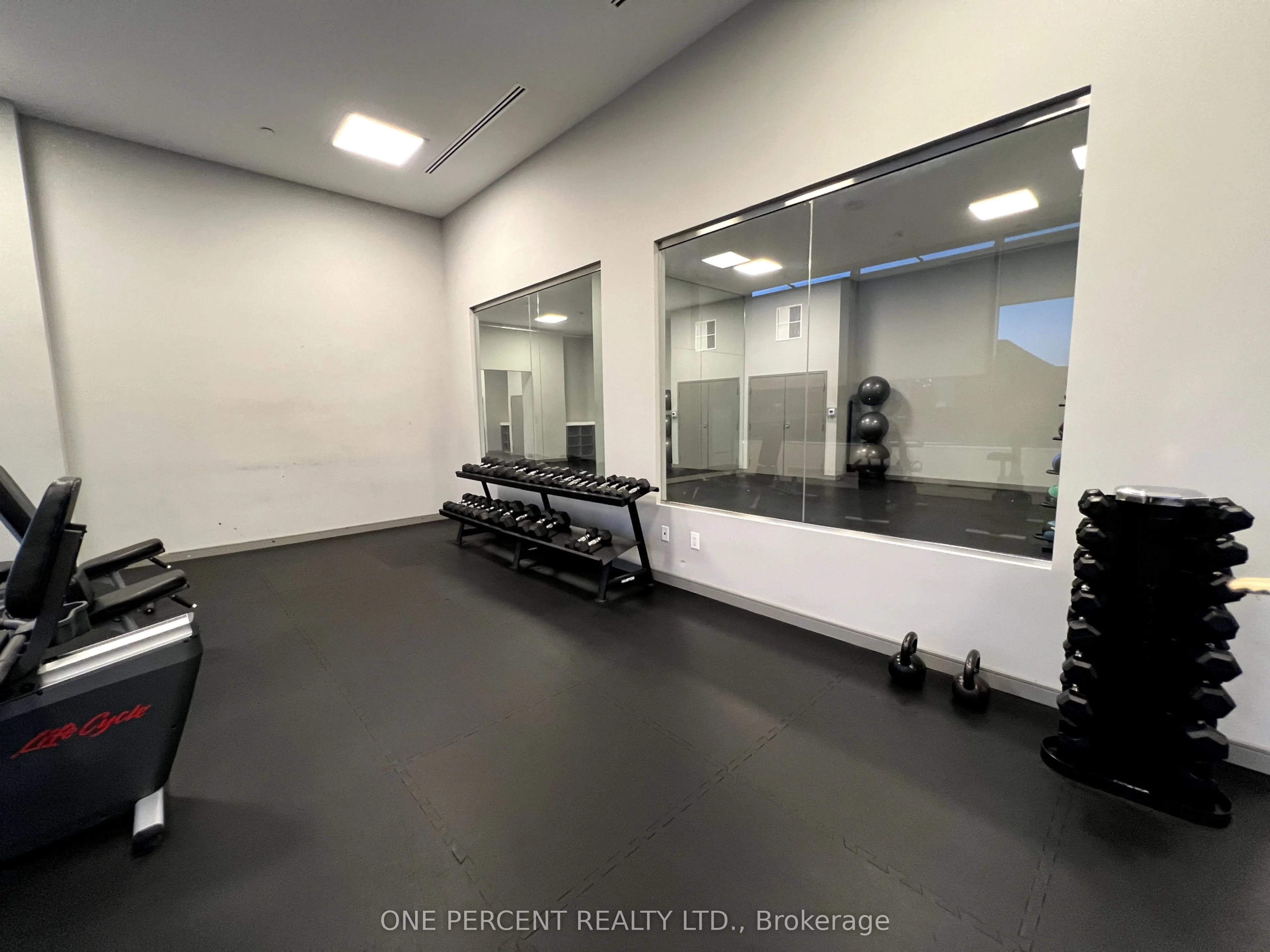 50 Thomas Riley Road, #819