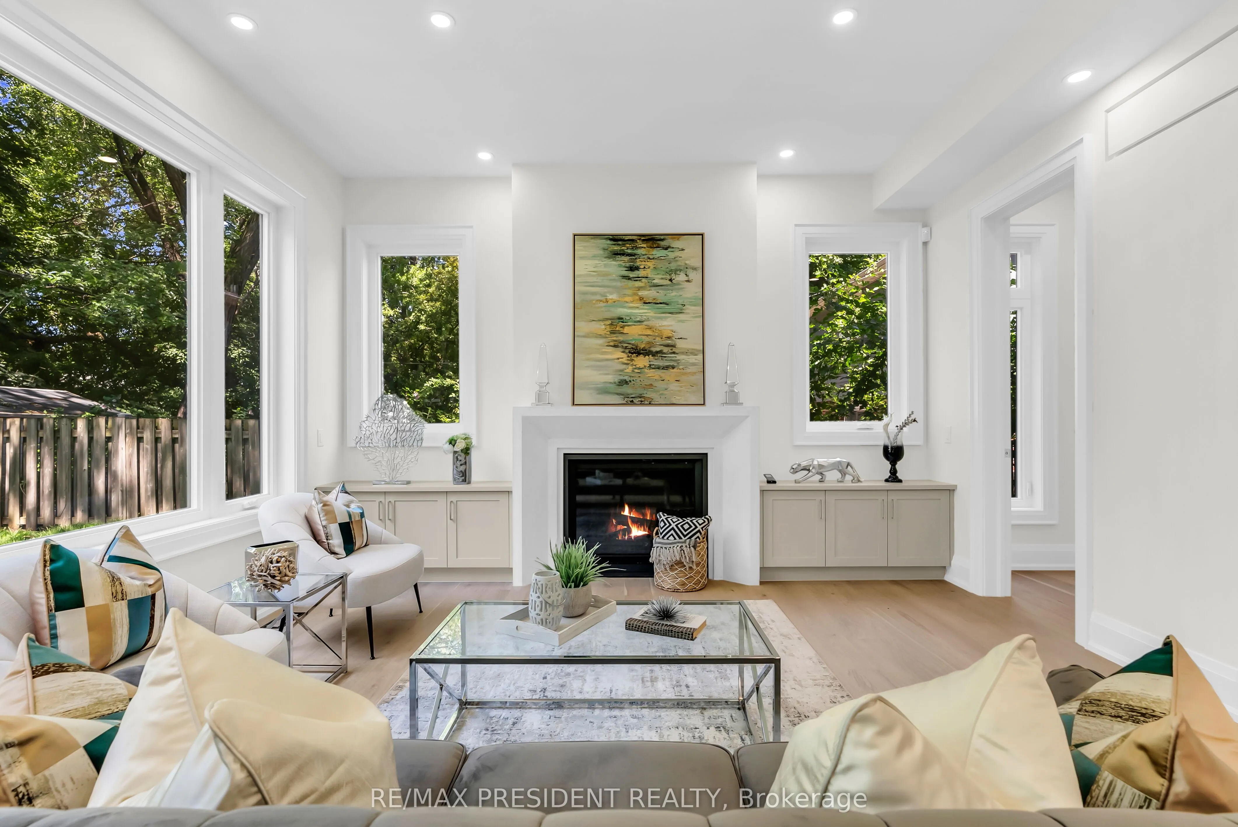 16 Humheller Road
