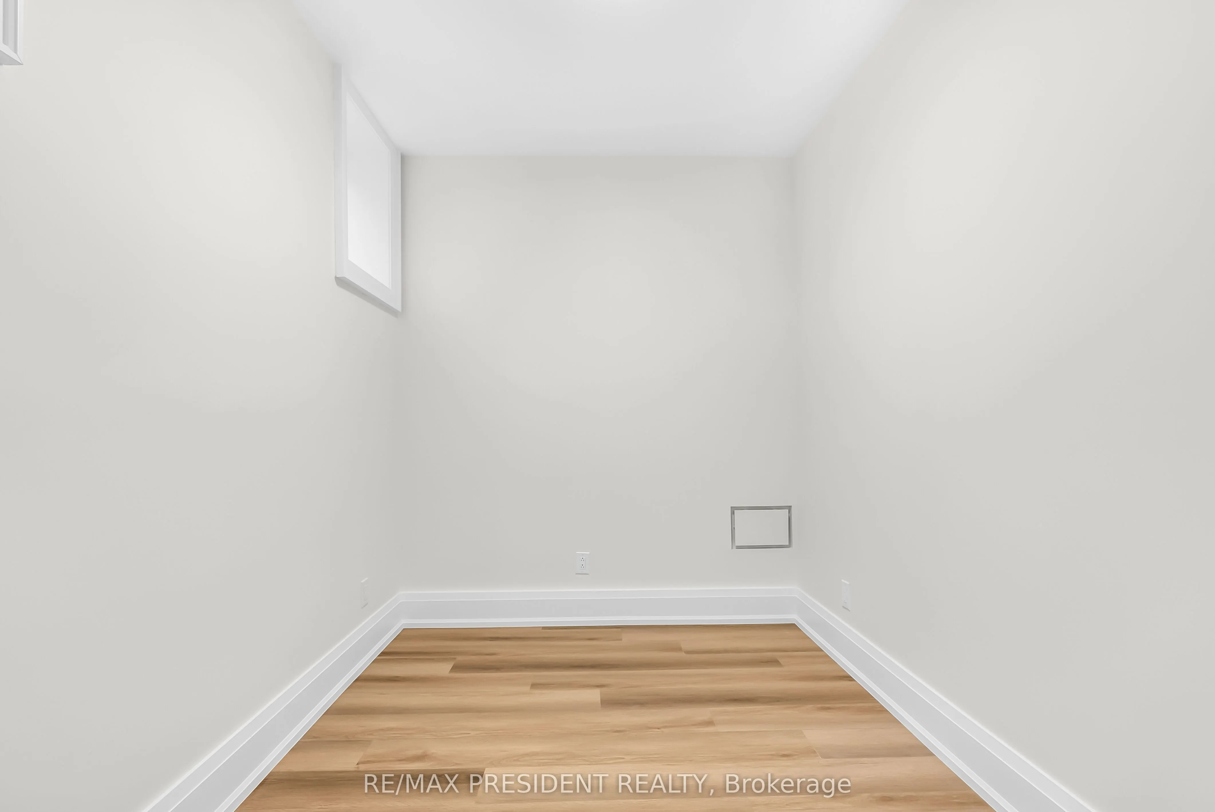 16 Humheller Road