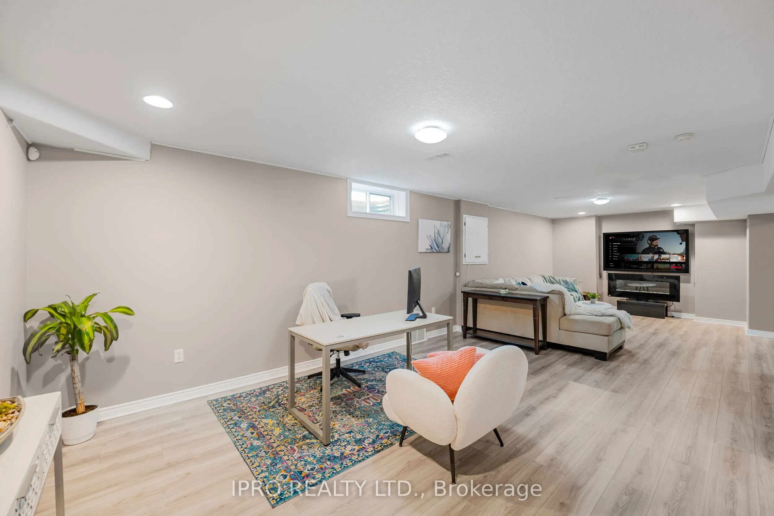 2 Redfern Street