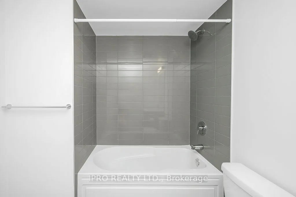 3210 Dakota Common, #A418