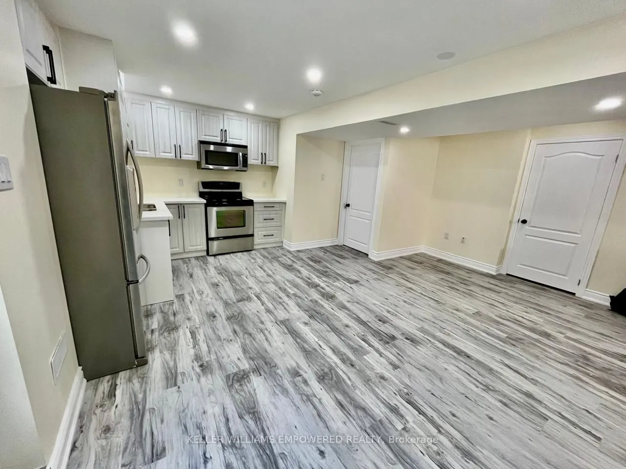 92 Polonia Avenue, #Basement