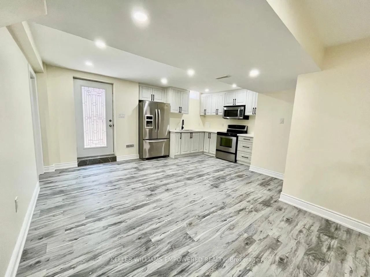 92 Polonia Avenue, #Basement